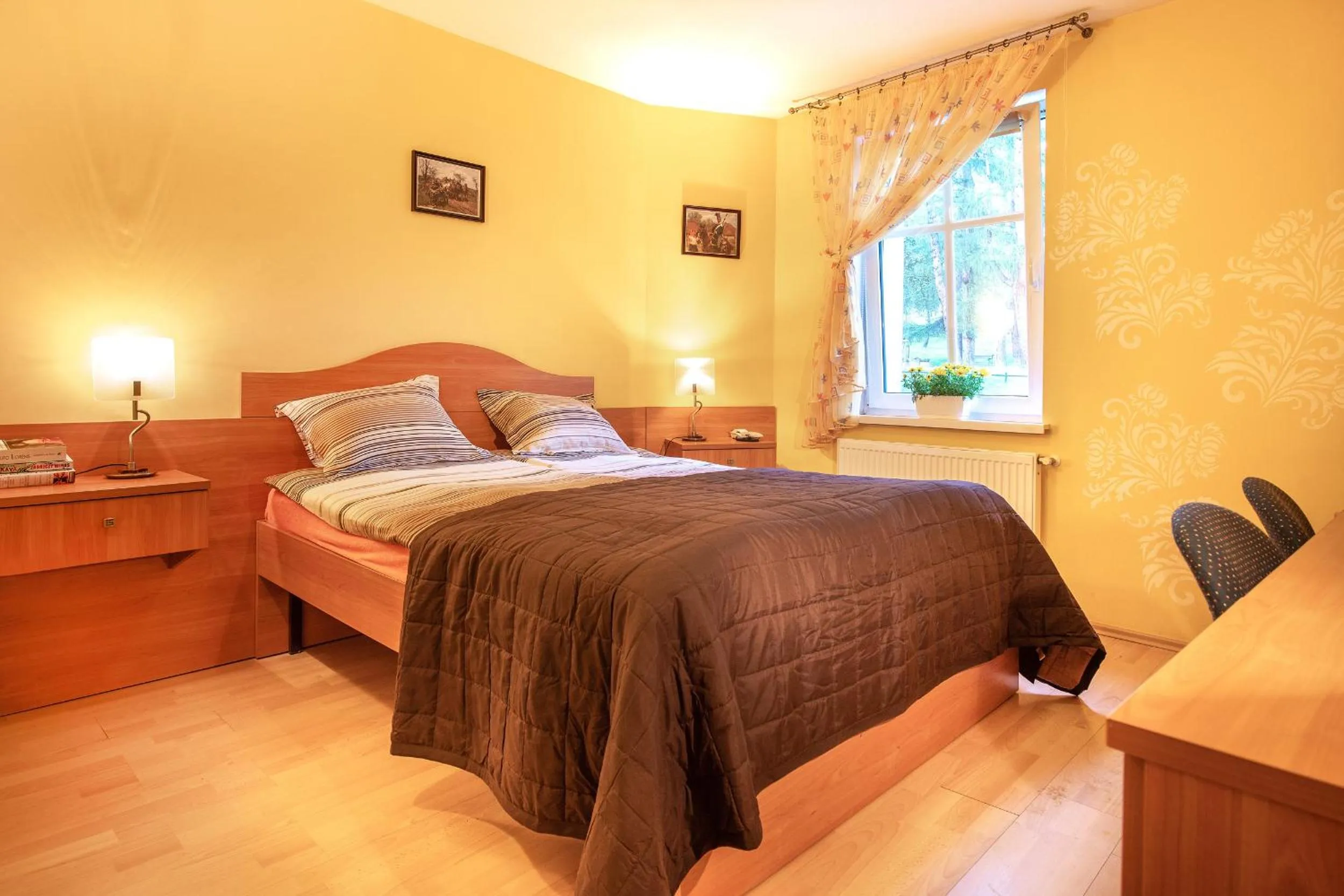 Bed in Willa Alexander