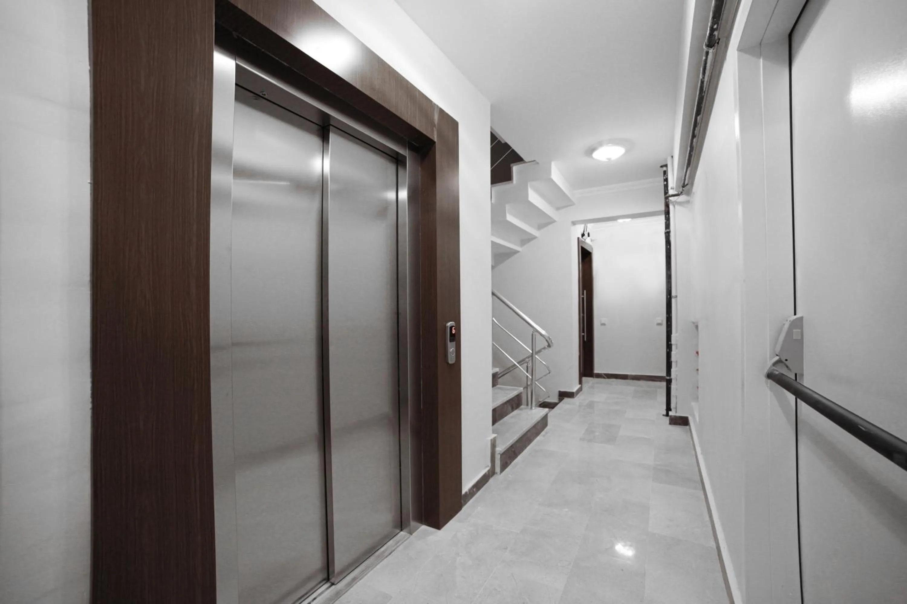 Property building in Walton Residence Sisli