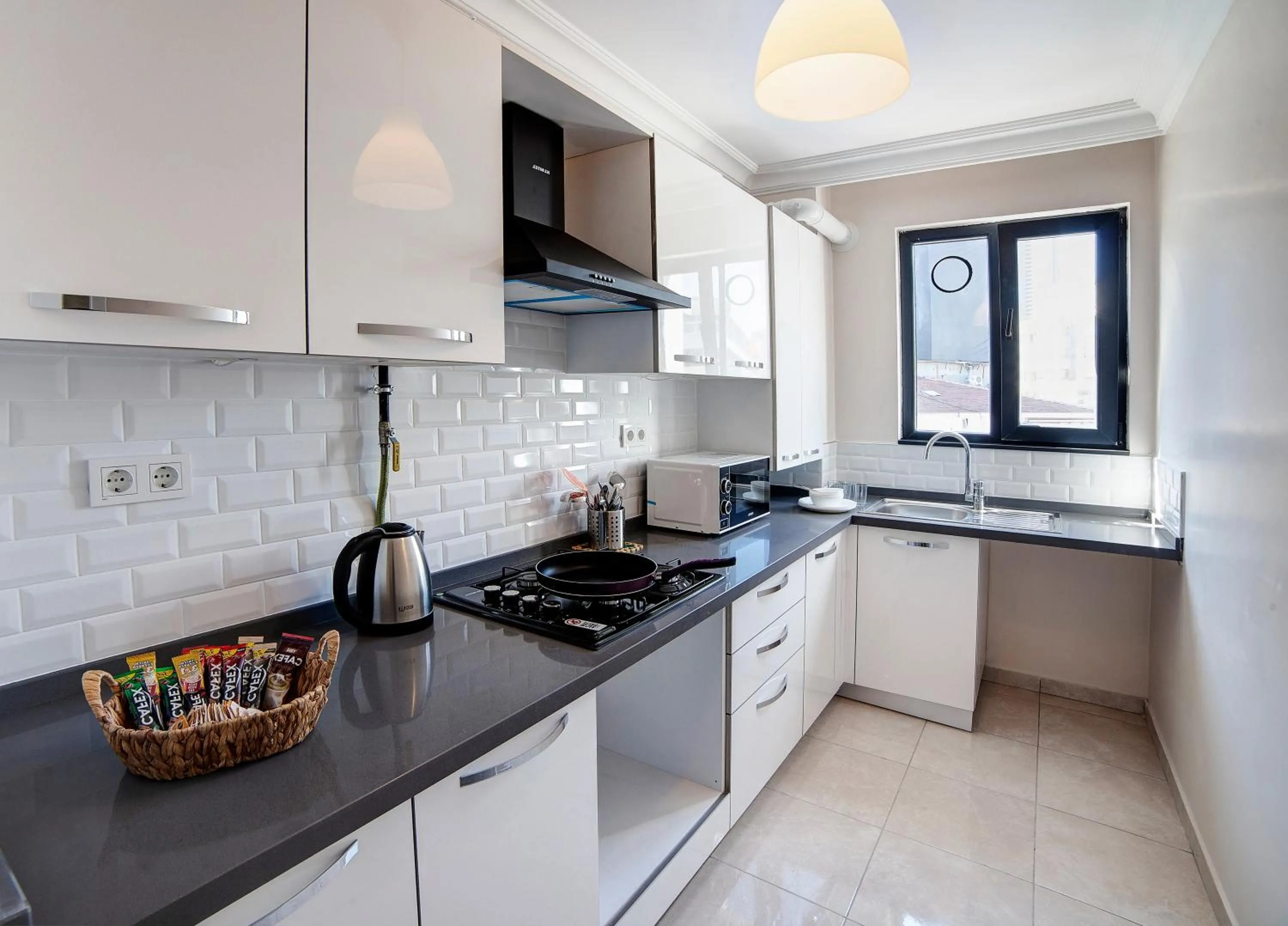 Kitchen or kitchenette in Walton Residence Sisli