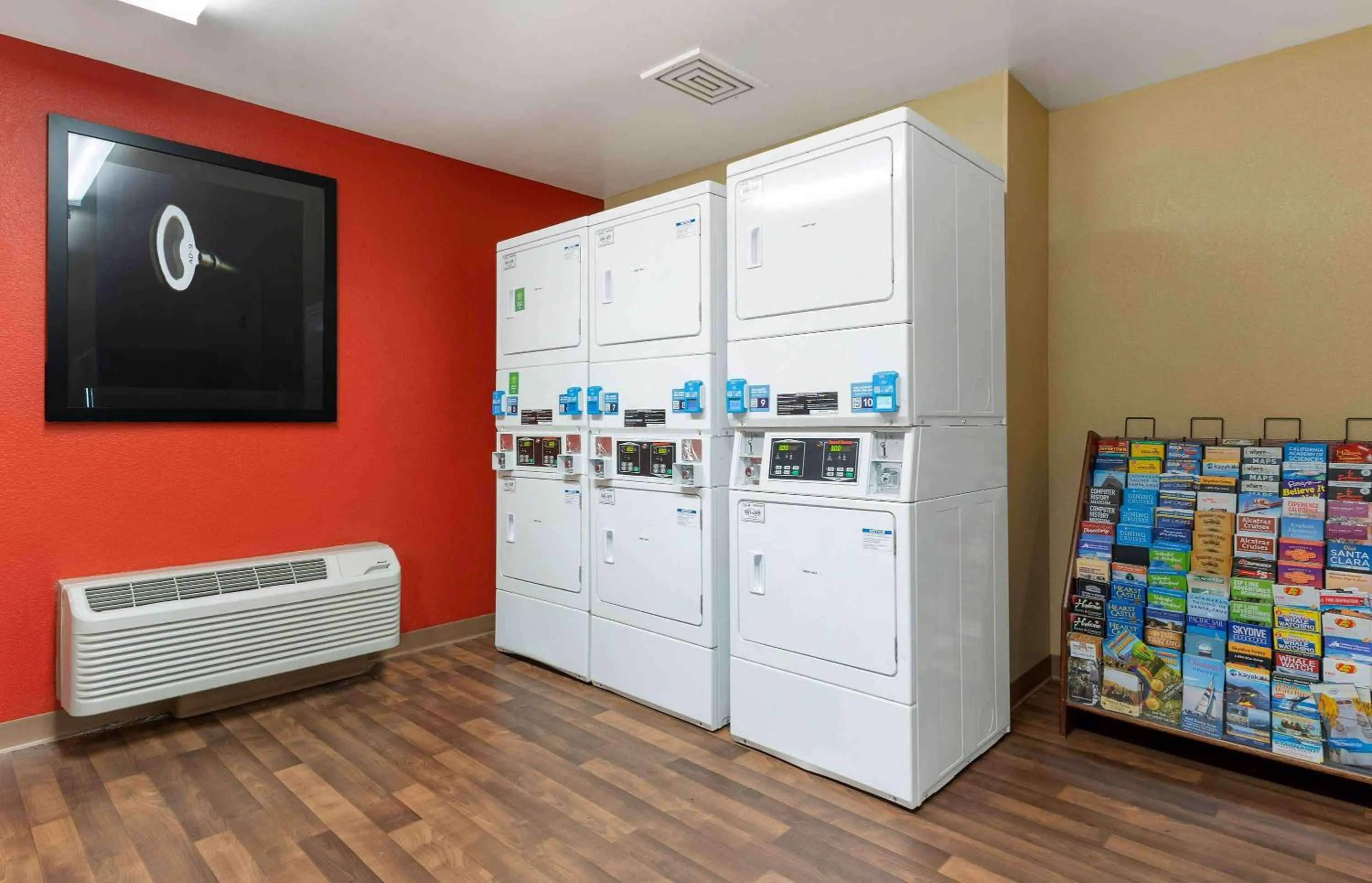 Property building in Extended Stay America Suites - San Jose - Morgan Hill