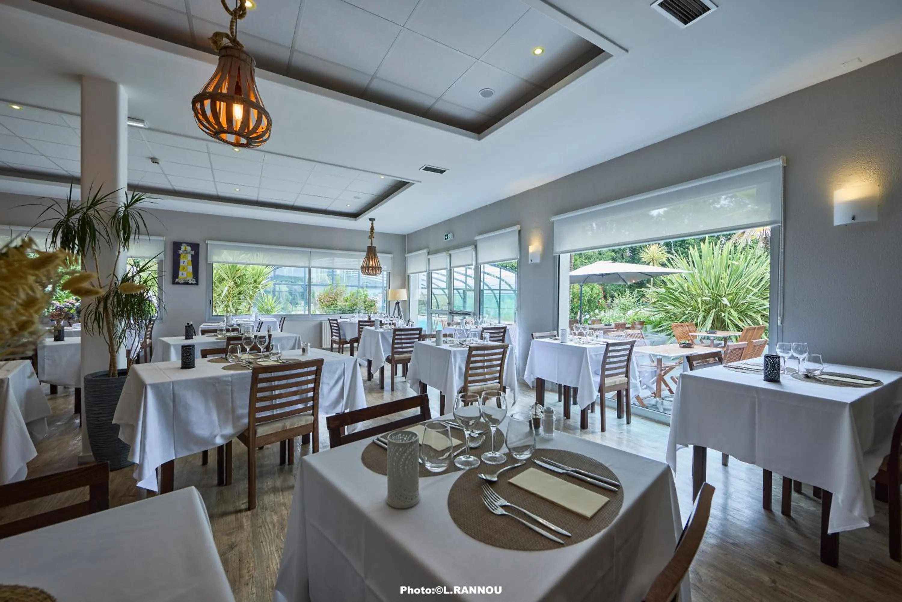 Property building in Hôtel du Golf Saint-Laurent