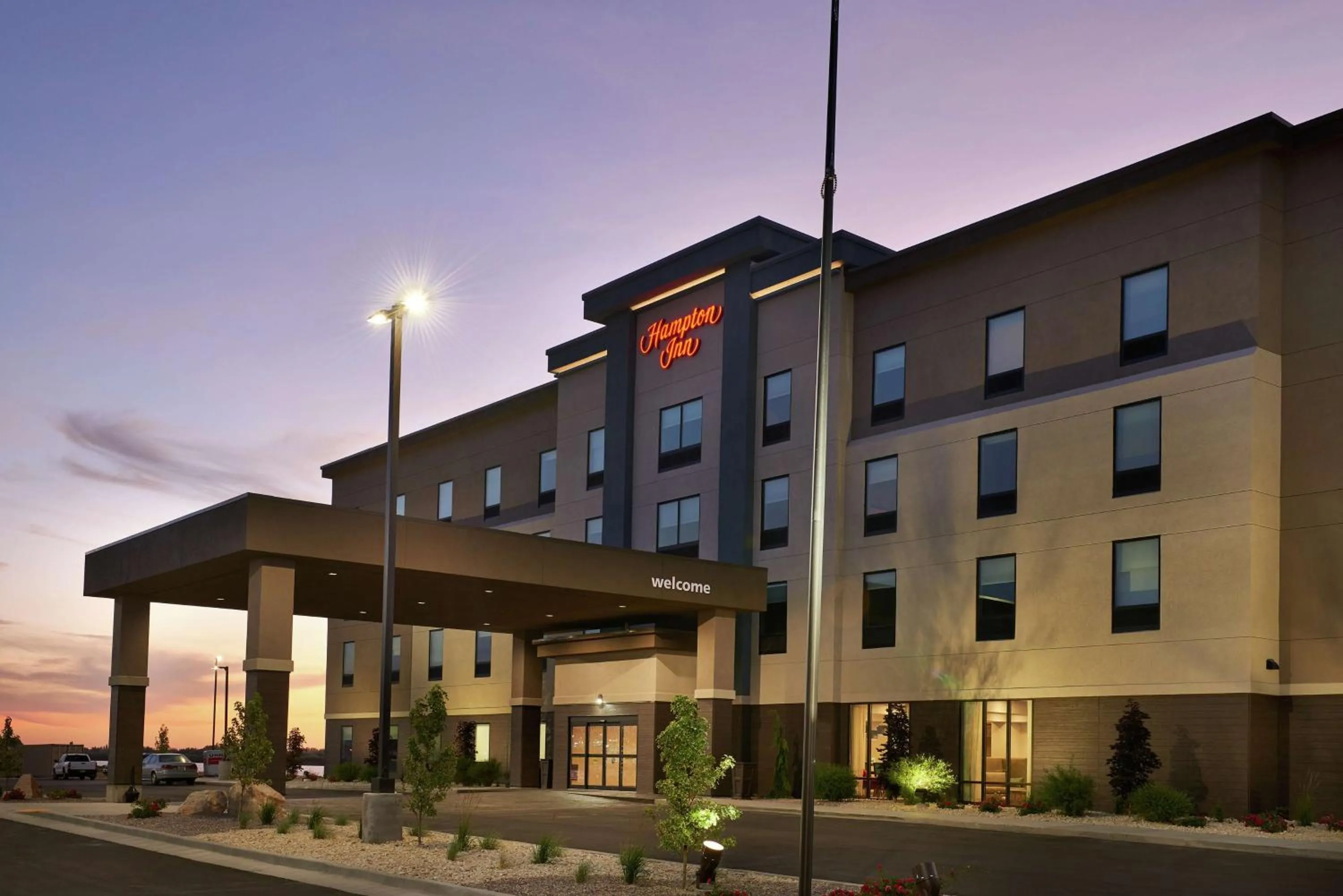 Property building in Hampton Inn Burley