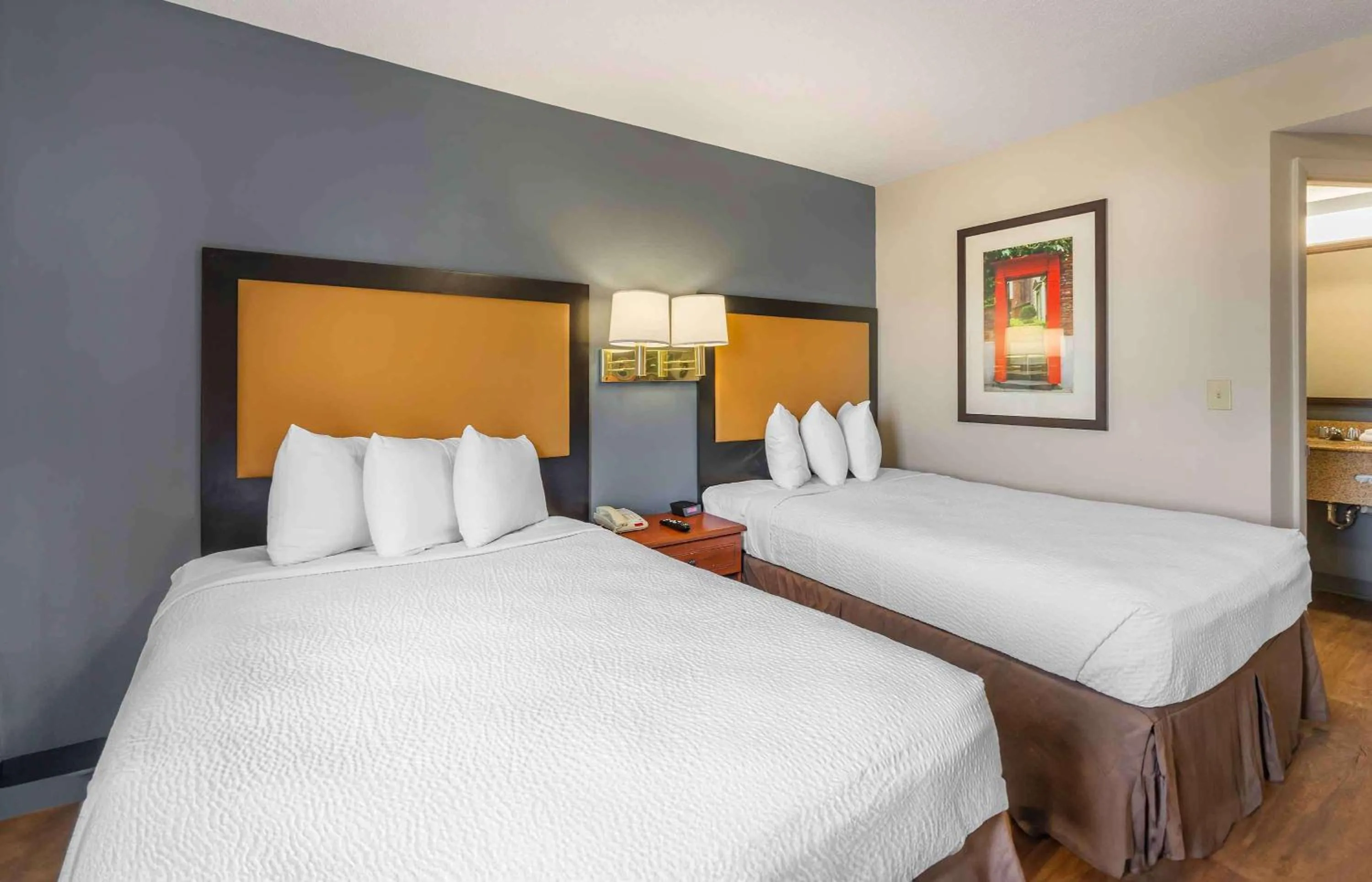 Bedroom, Bed in Extended Stay America Suites - Chesapeake - Greenbrier Circle