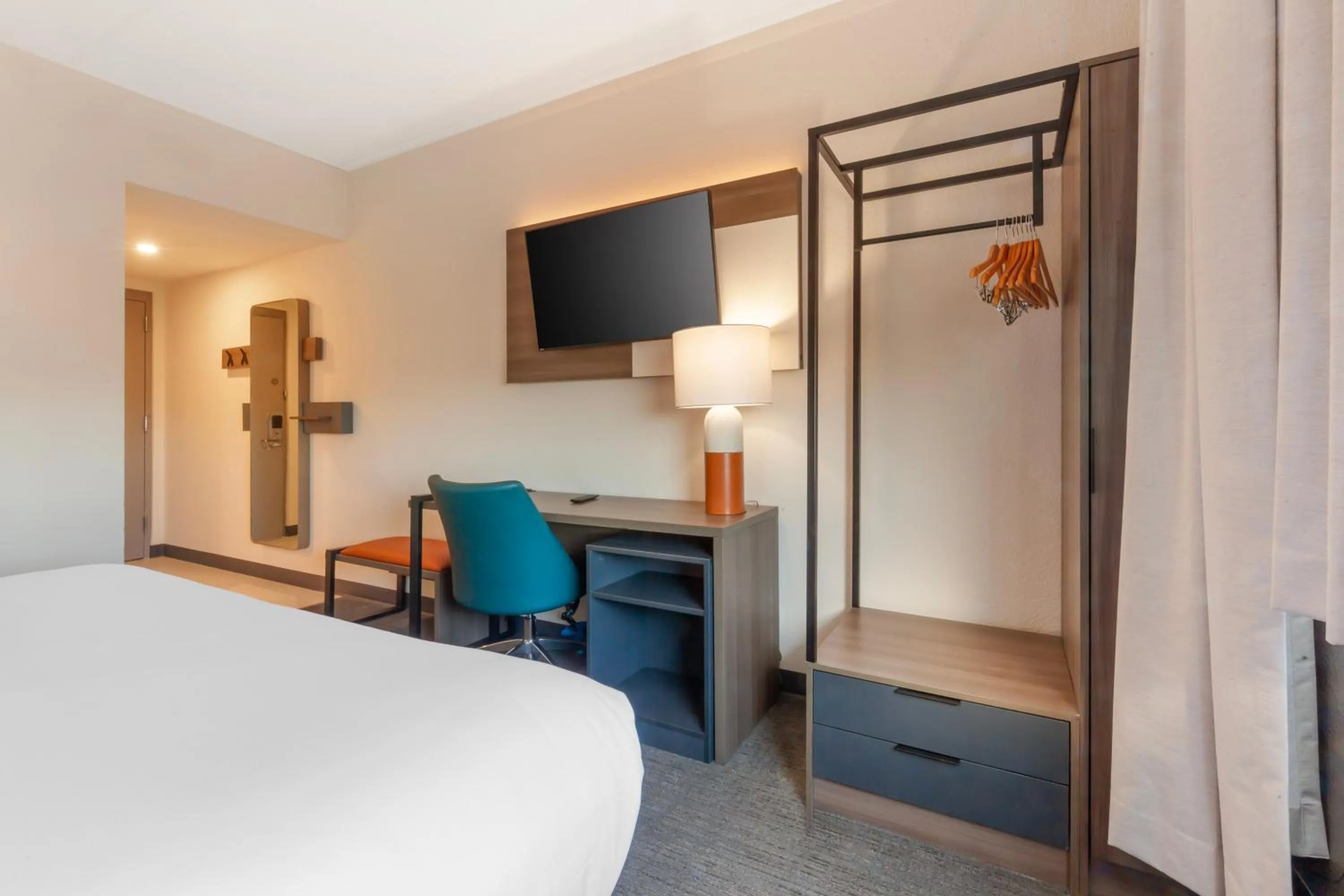 Bed in Comfort Inn & Suites Beaver Dam