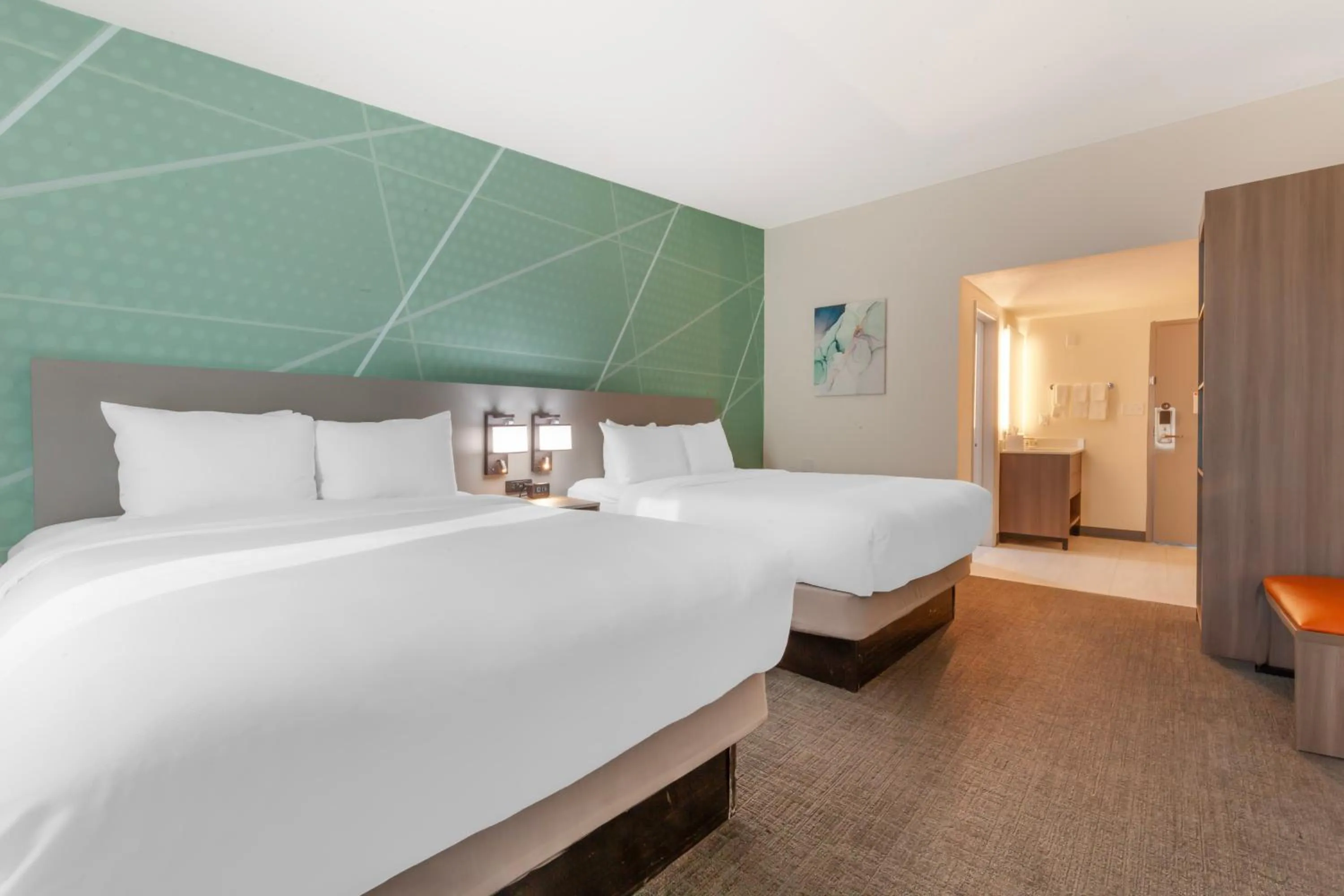 Bed in Comfort Inn & Suites Beaver Dam