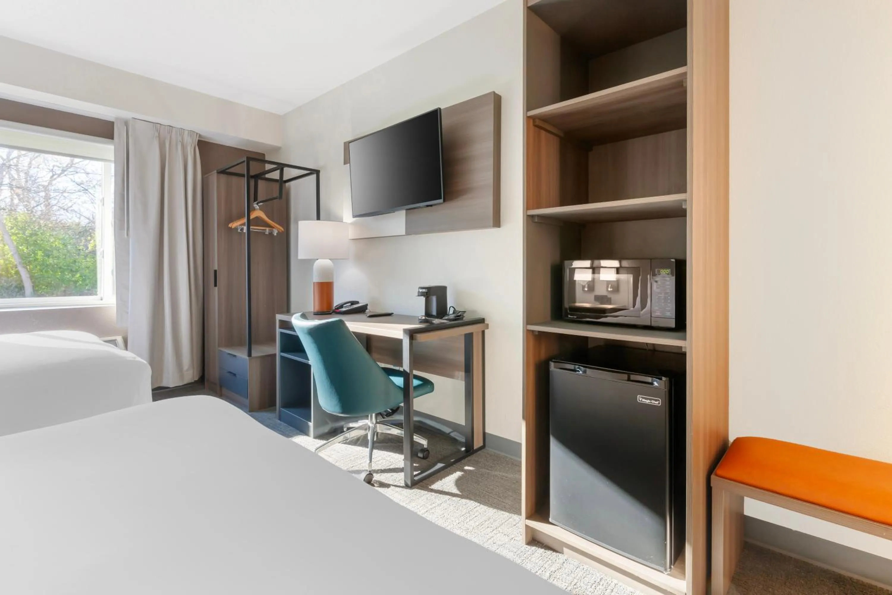 Bed in Comfort Inn & Suites Beaver Dam