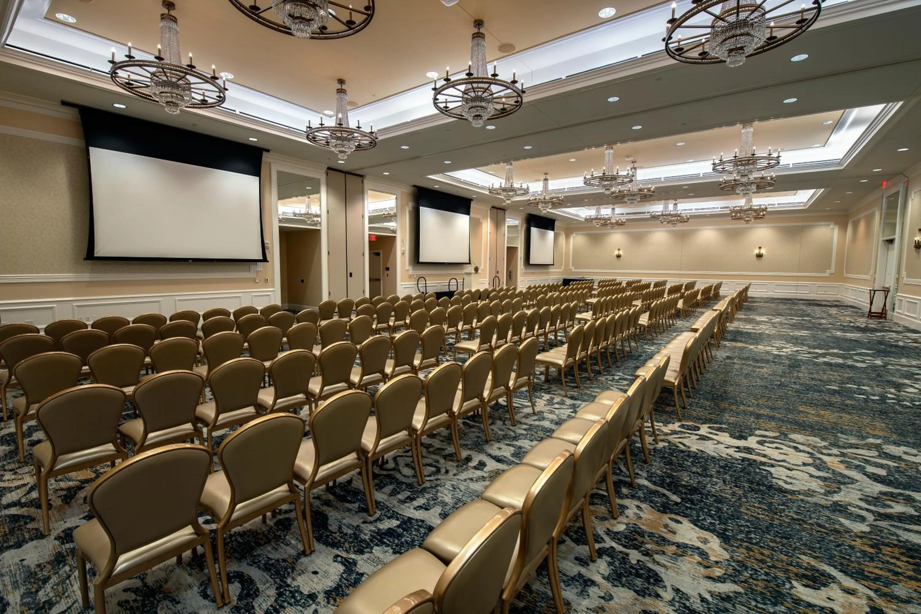 Meeting/conference room in Morris Inn at Notre Dame