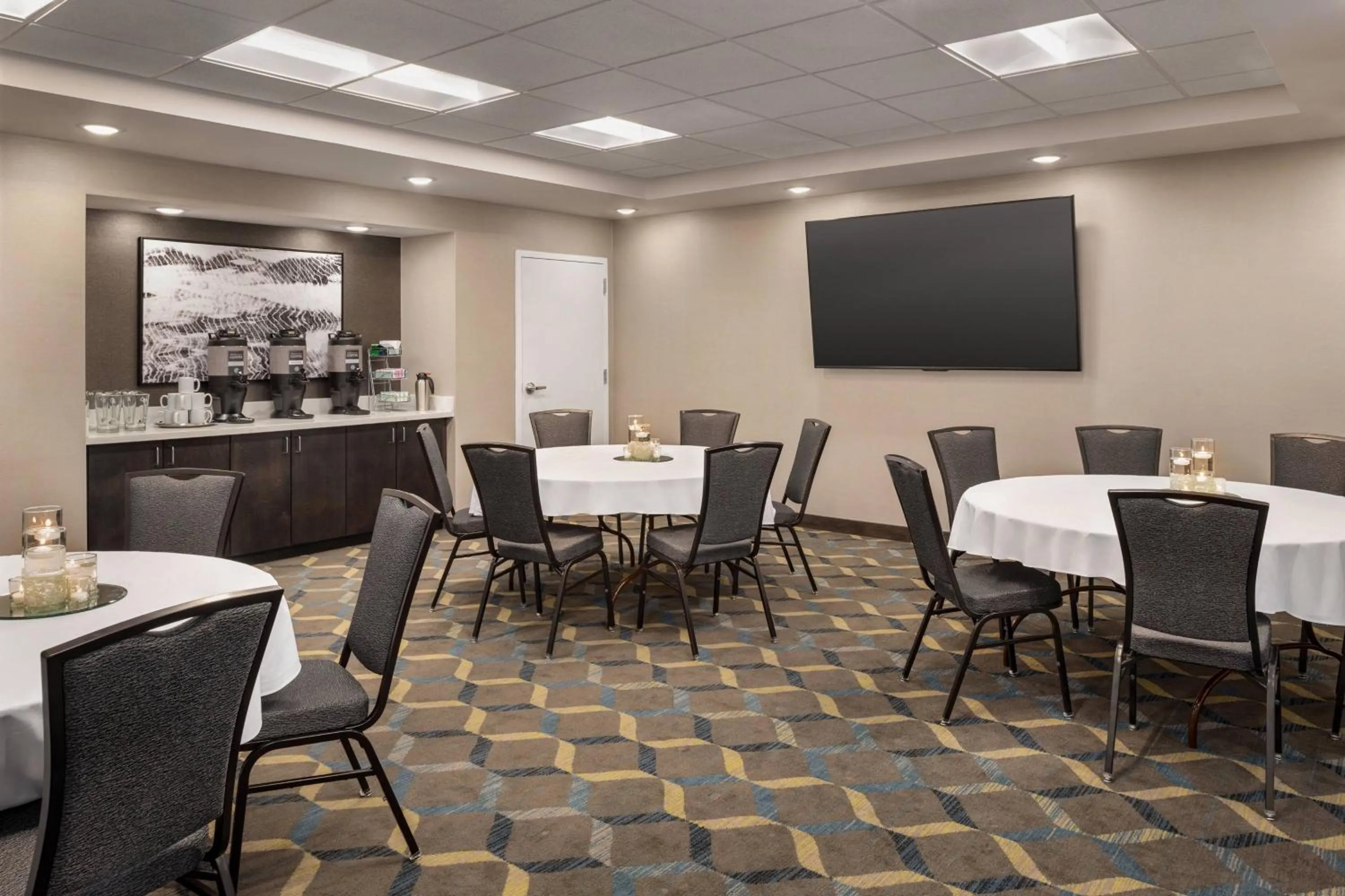 Meeting/conference room in Residence Inn by Marriott Des Moines Ankeny