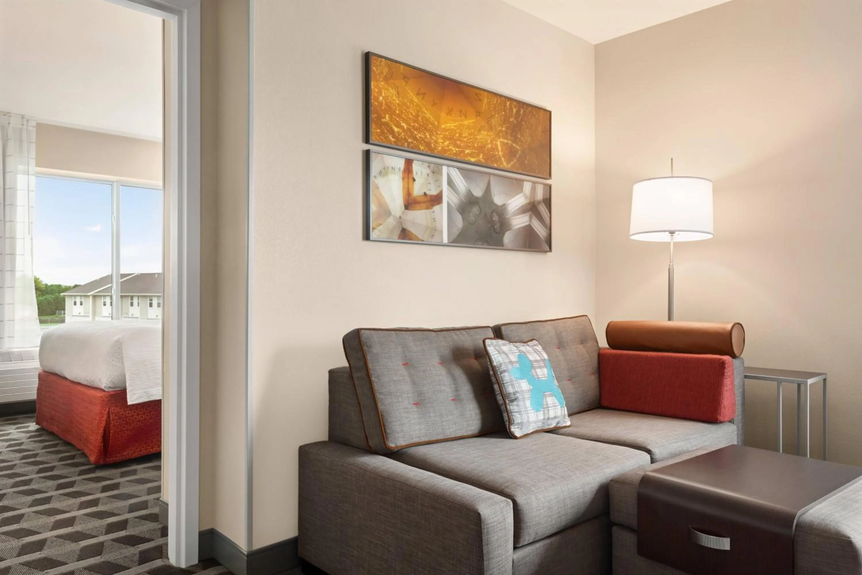 Bedroom in TownePlace Suites by Marriott Janesville