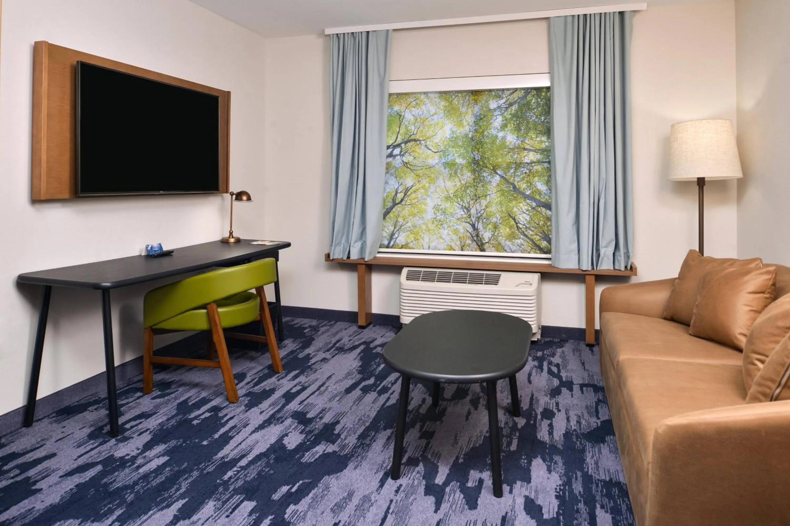 Living room in Fairfield Inn & Suites by Marriott Canton