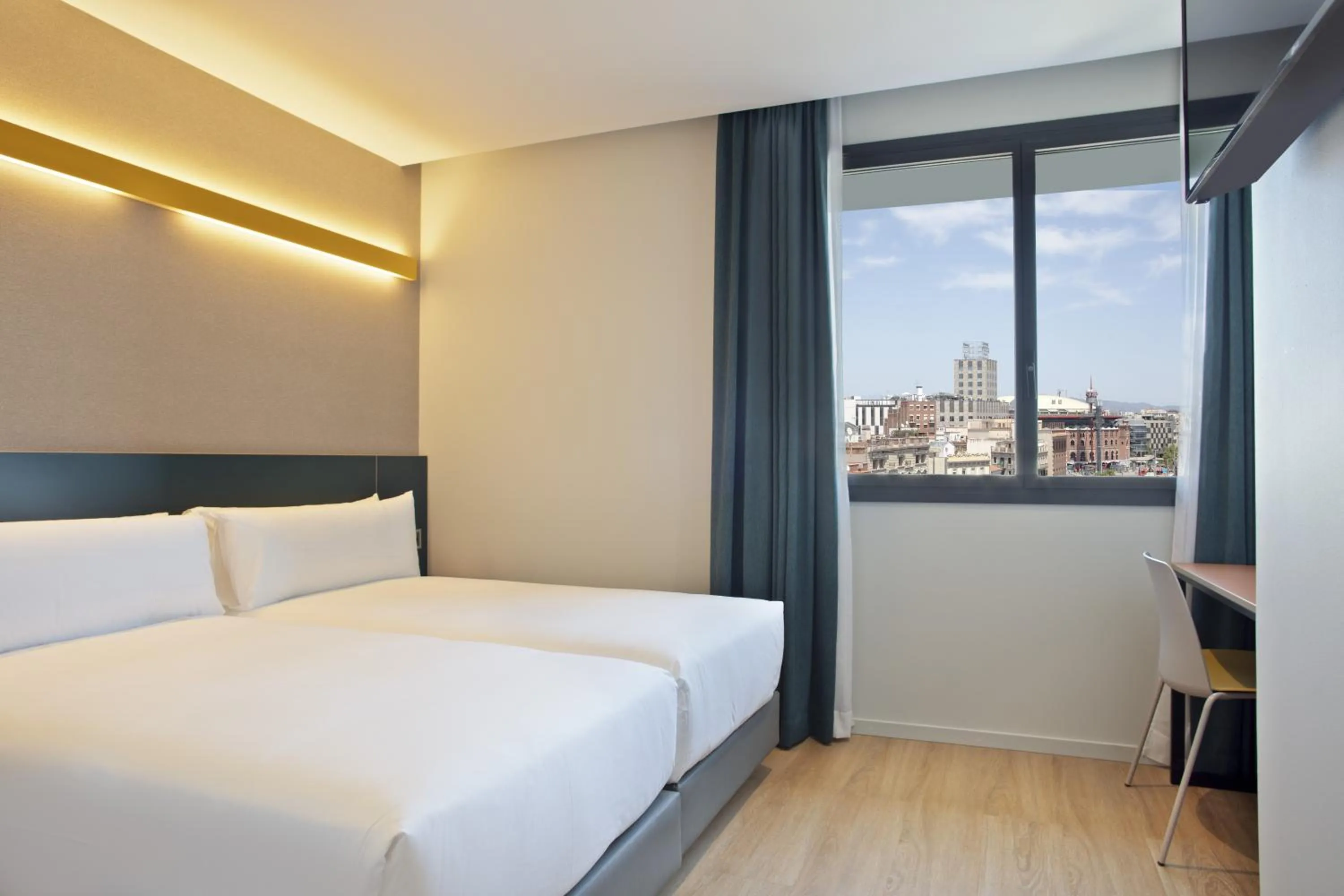 Bed in Hotel Brick Barcelona