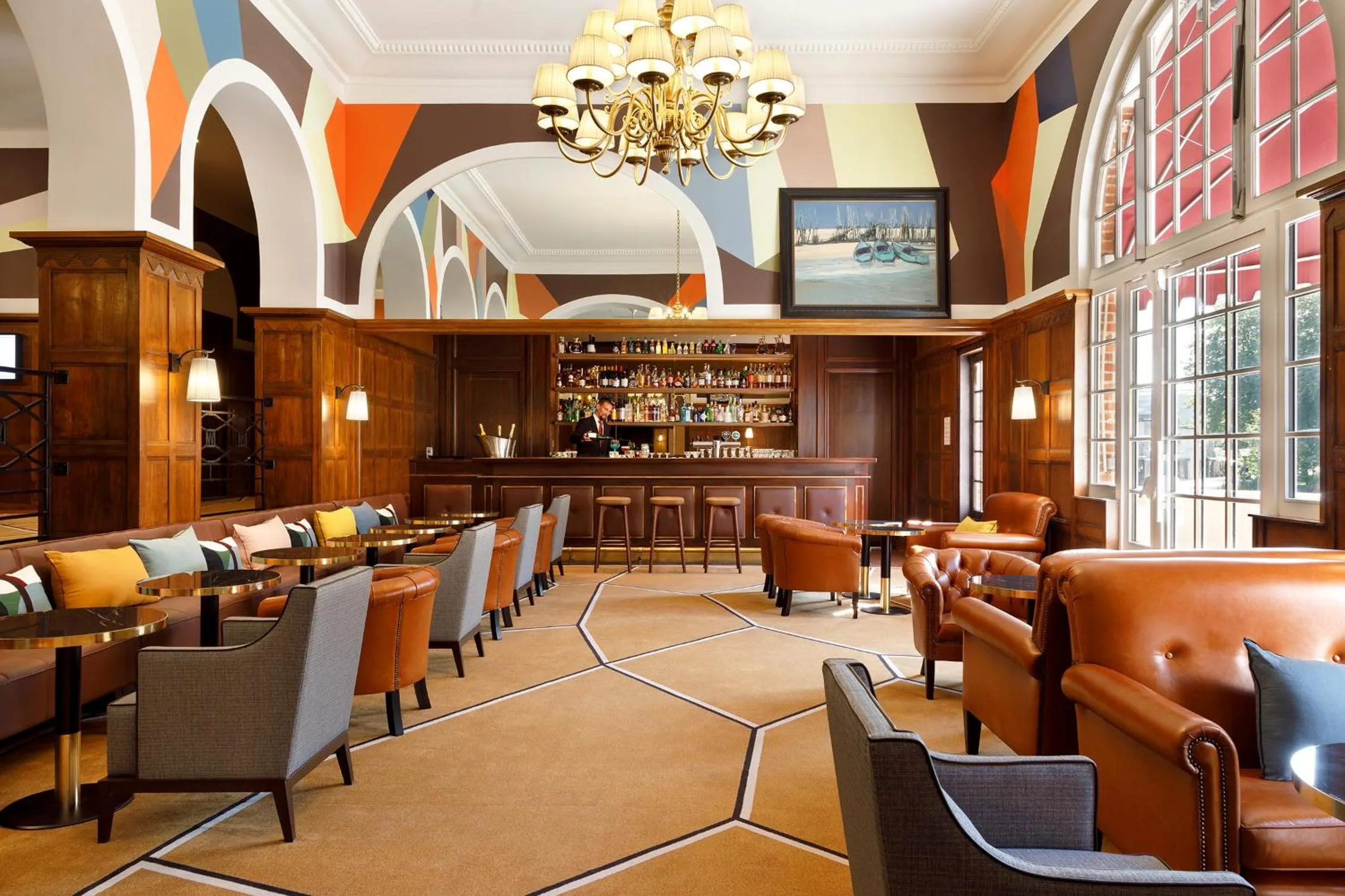 Lounge or bar in Hôtel Barrière Le Westminster