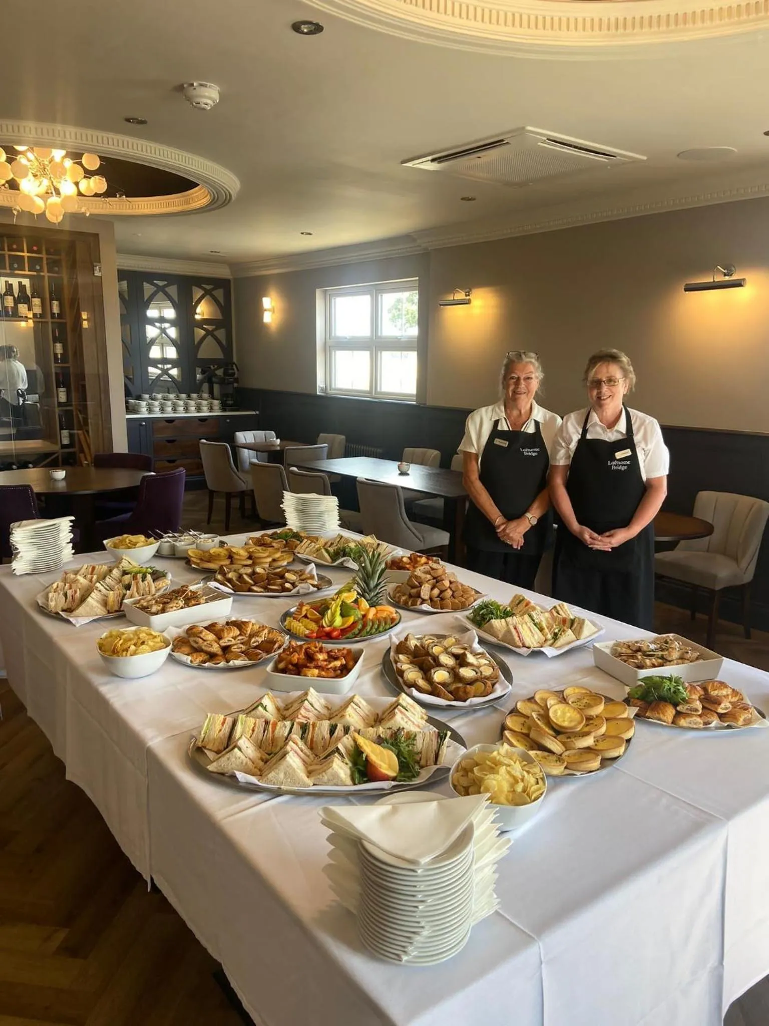 Food and drinks in Loftsome Bridge Hotel