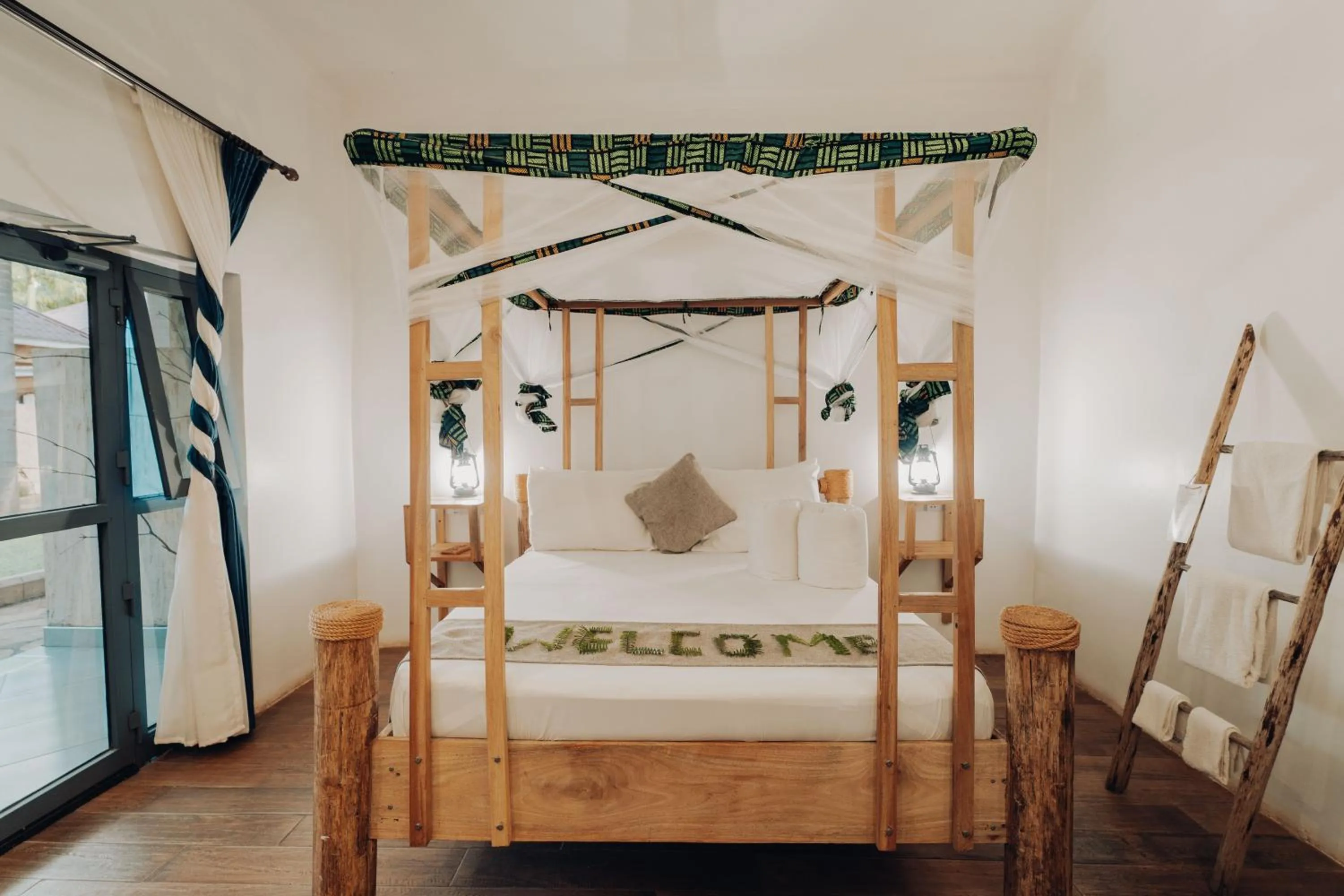 Bed in Chanya by Ardhi Africa