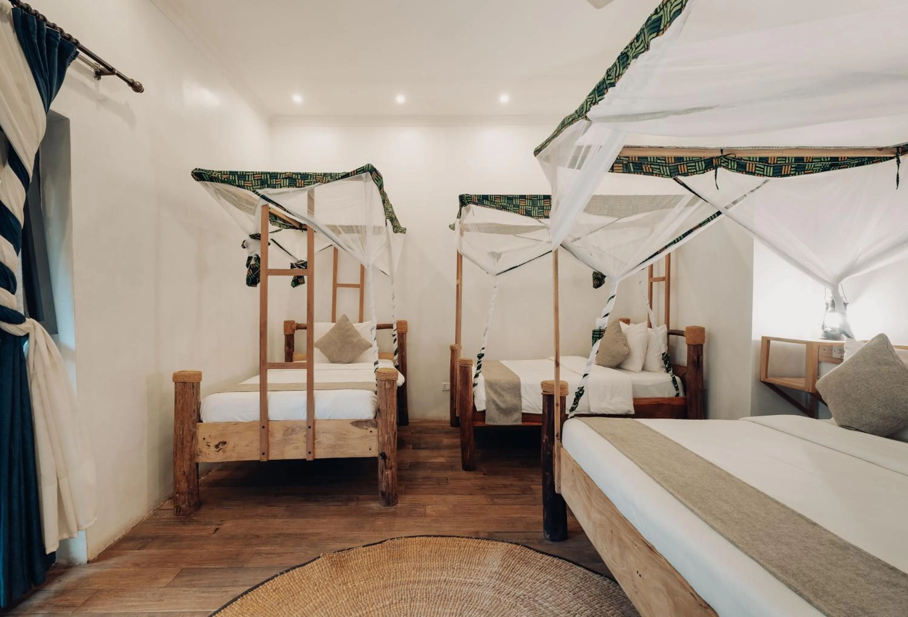 Bathroom, Bed in Chanya by Ardhi Africa