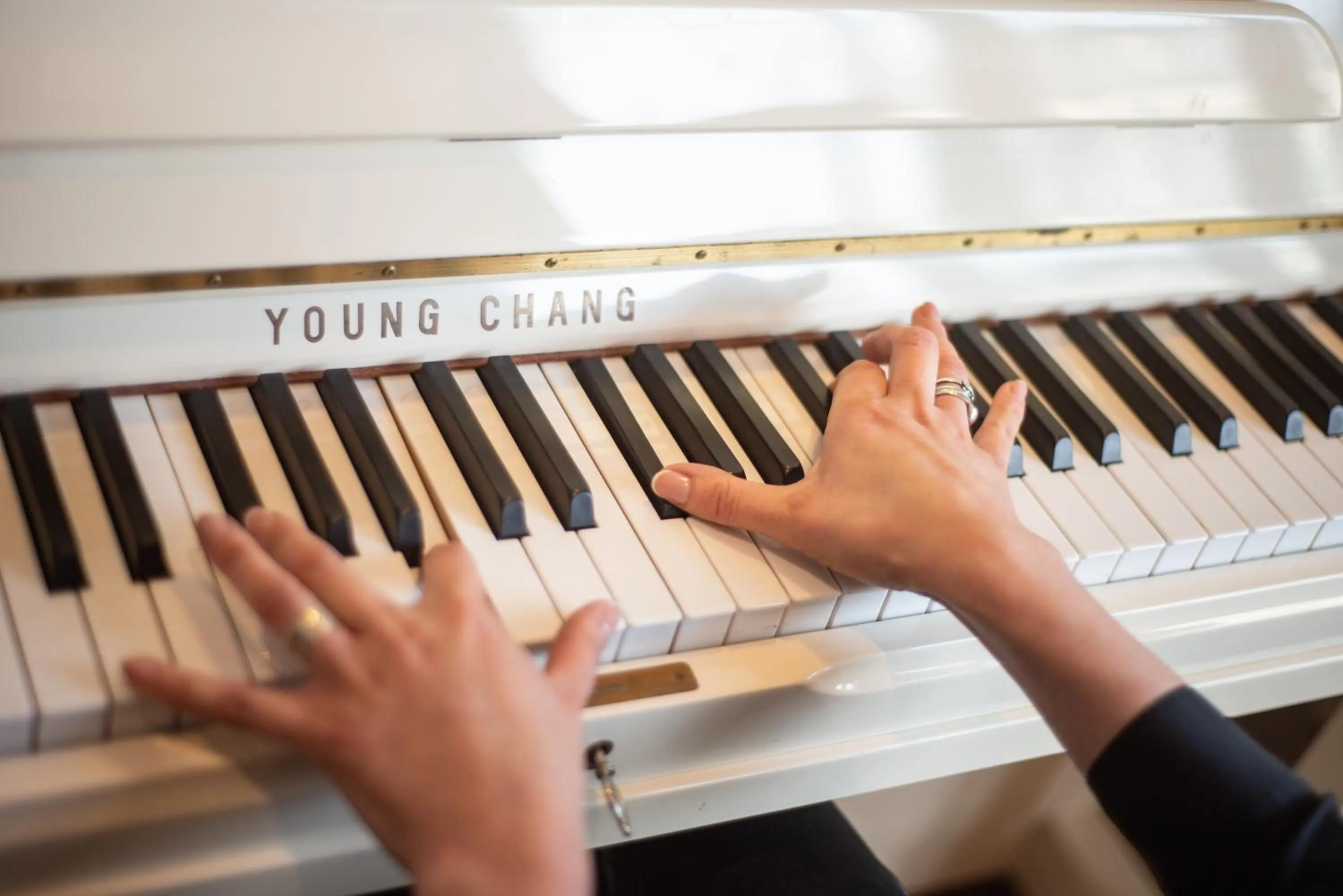 People in Hôtel La Villefromoy