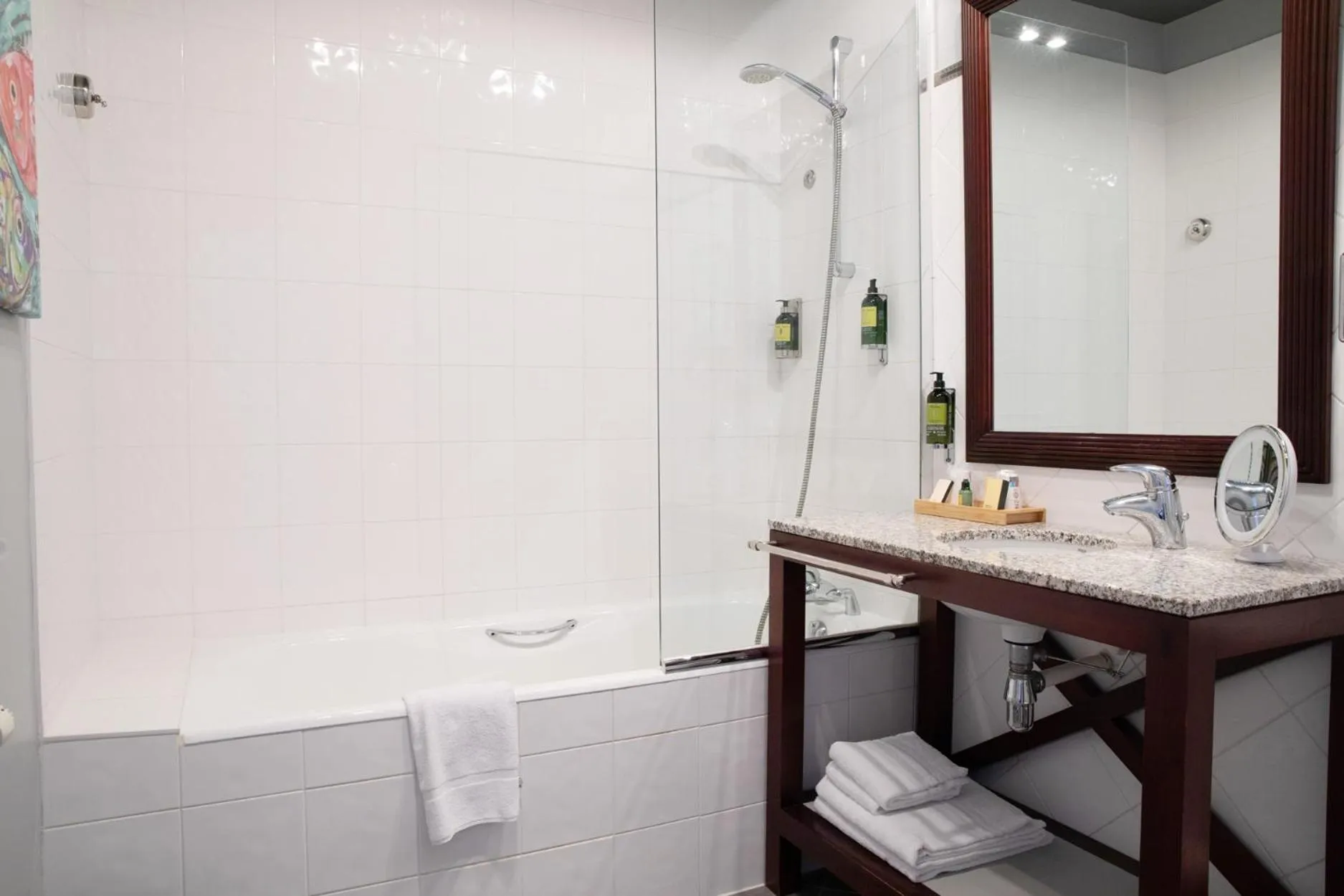 Toilet in Hôtel La Villefromoy