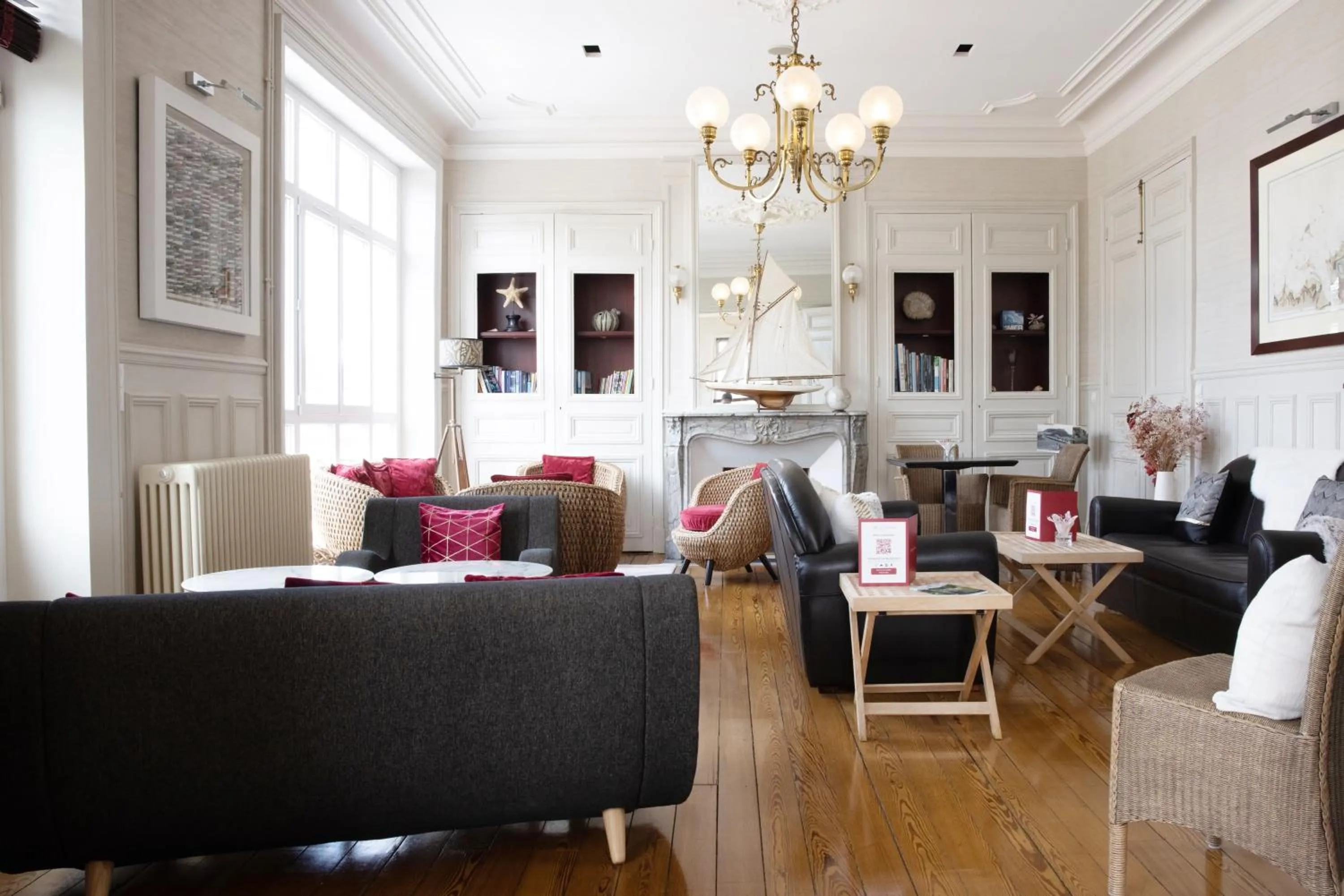 Living room in Hôtel La Villefromoy