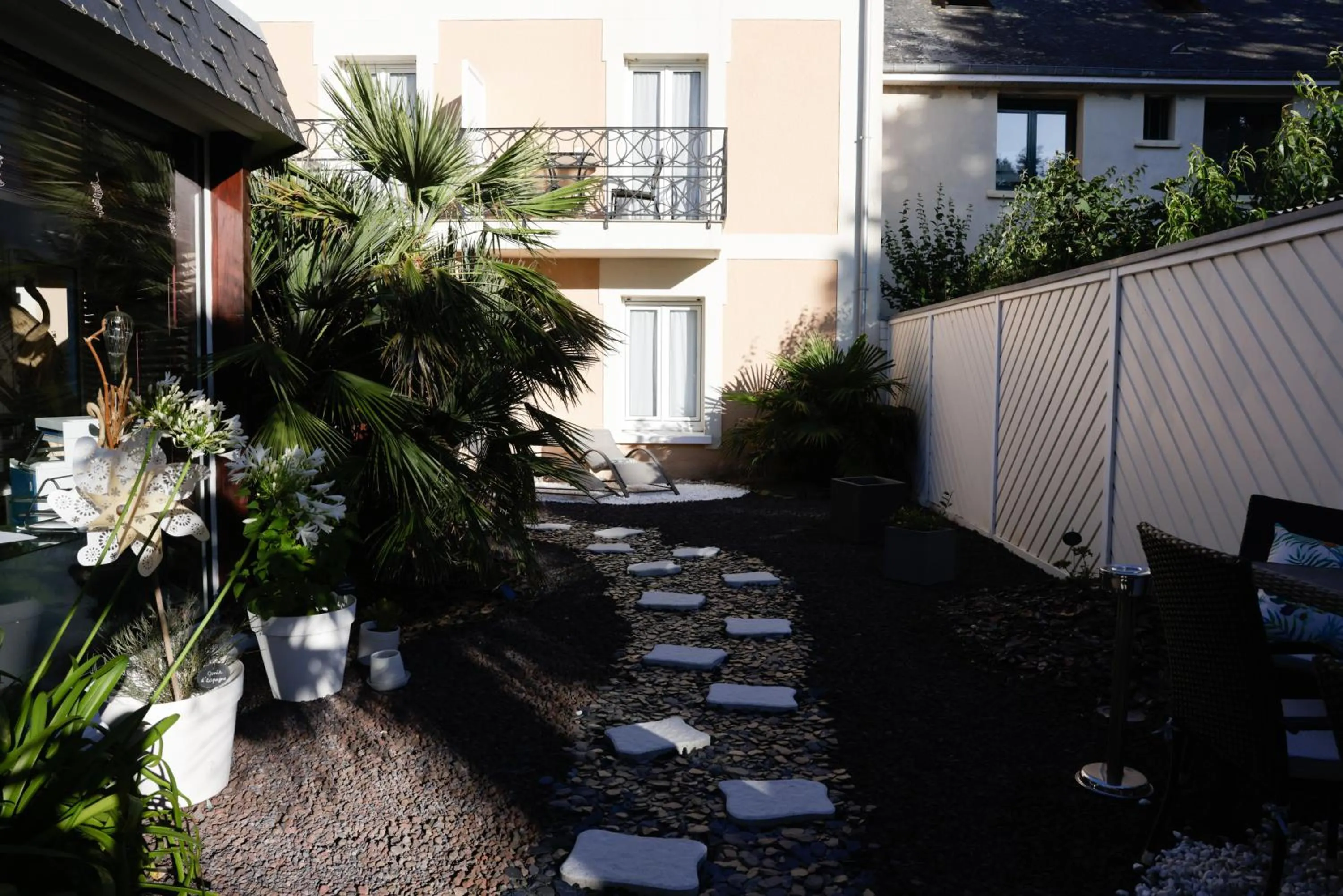 Property building in Hôtel La Villefromoy