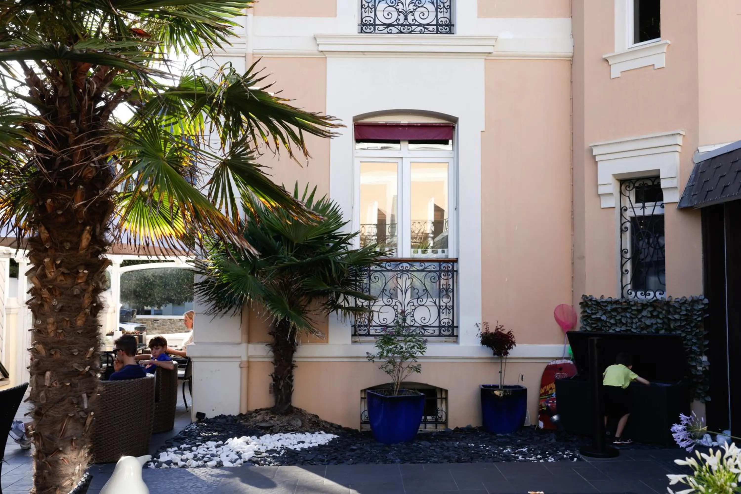 Property building in Hôtel La Villefromoy