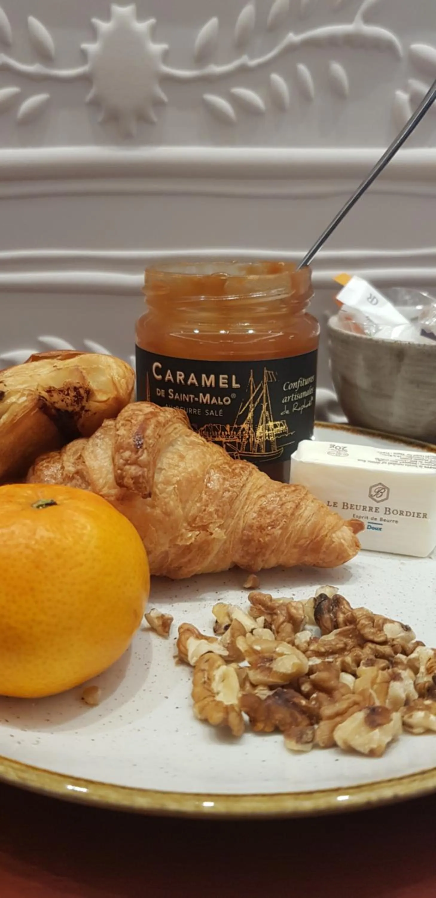 Breakfast in Hôtel La Villefromoy