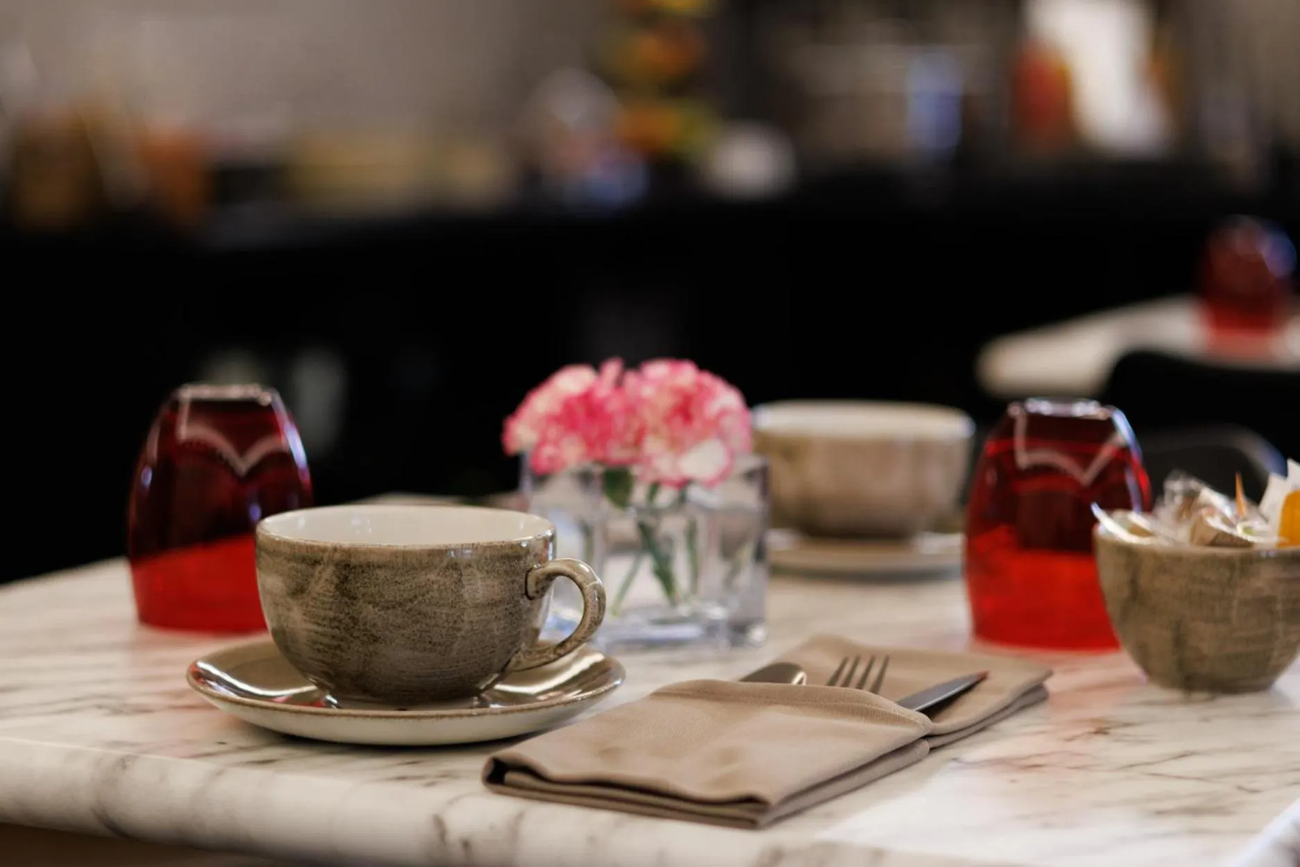 Buffet breakfast in Hôtel La Villefromoy