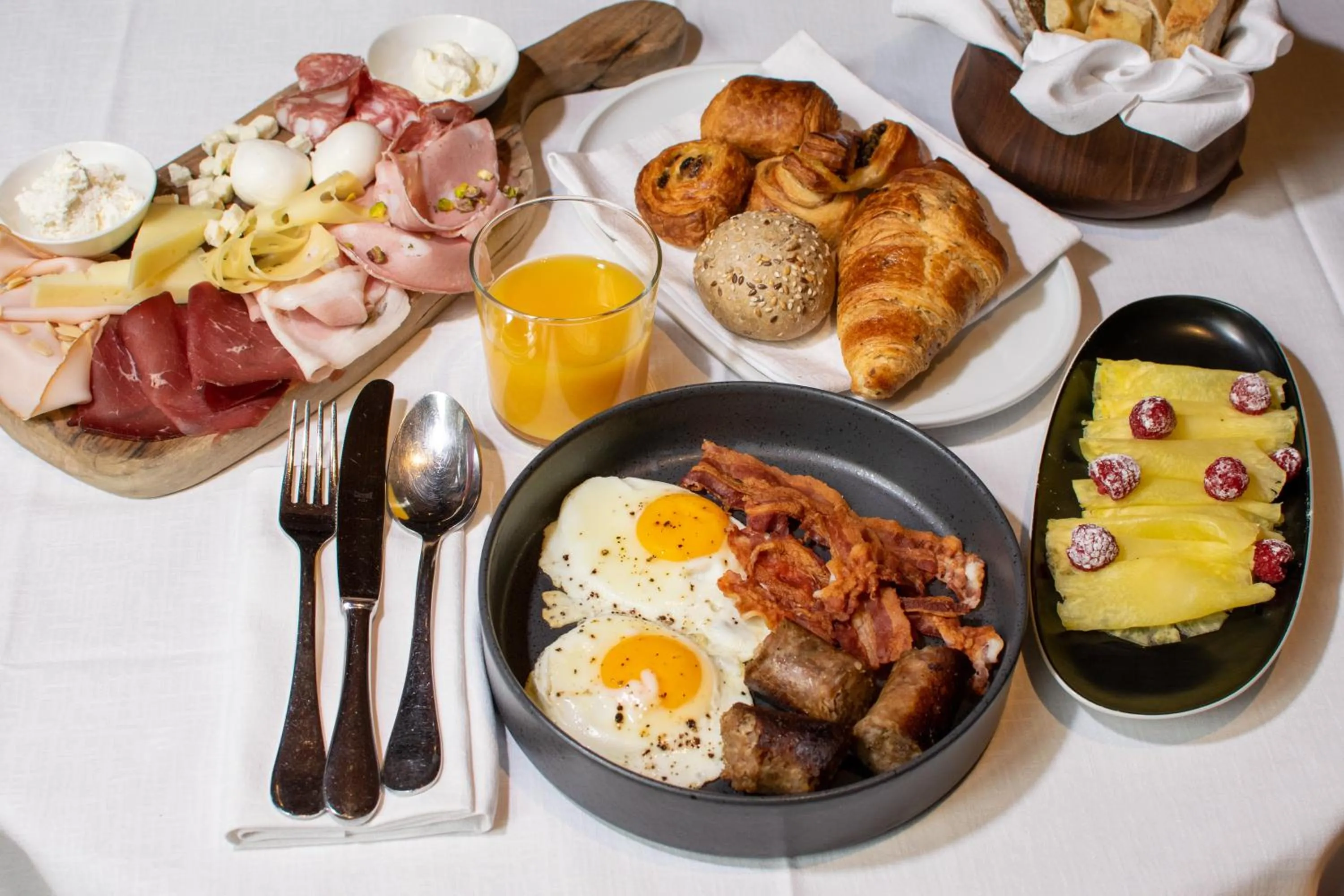 Breakfast in Hotel Calimala Florence