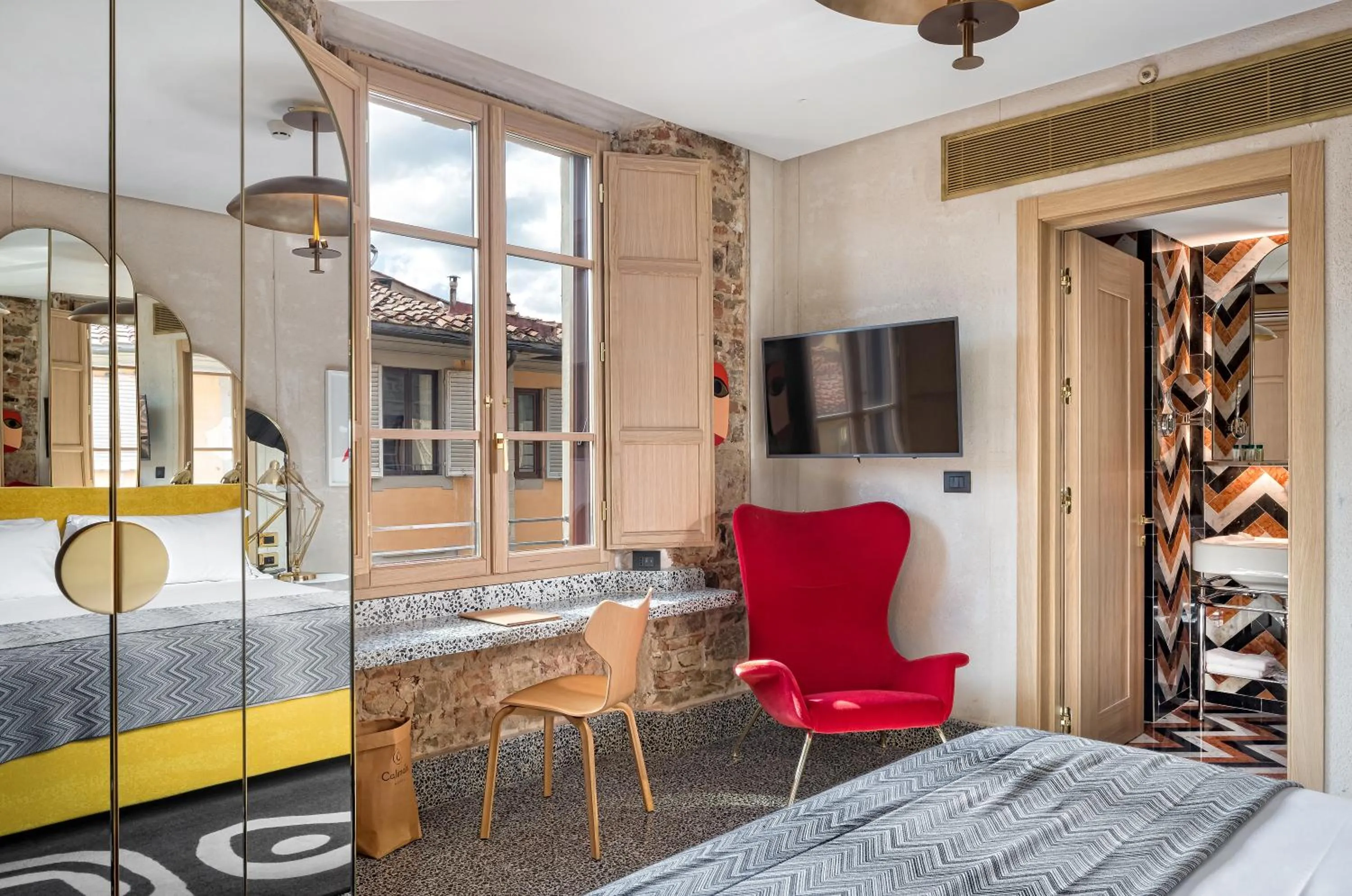 Decorative detail, Bed in Hotel Calimala Florence
