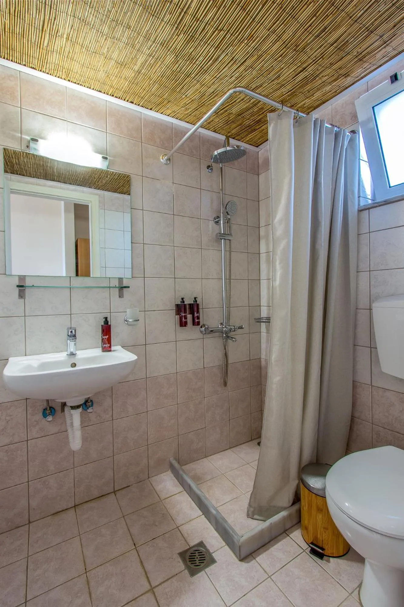 Bathroom in Kanso Rooms