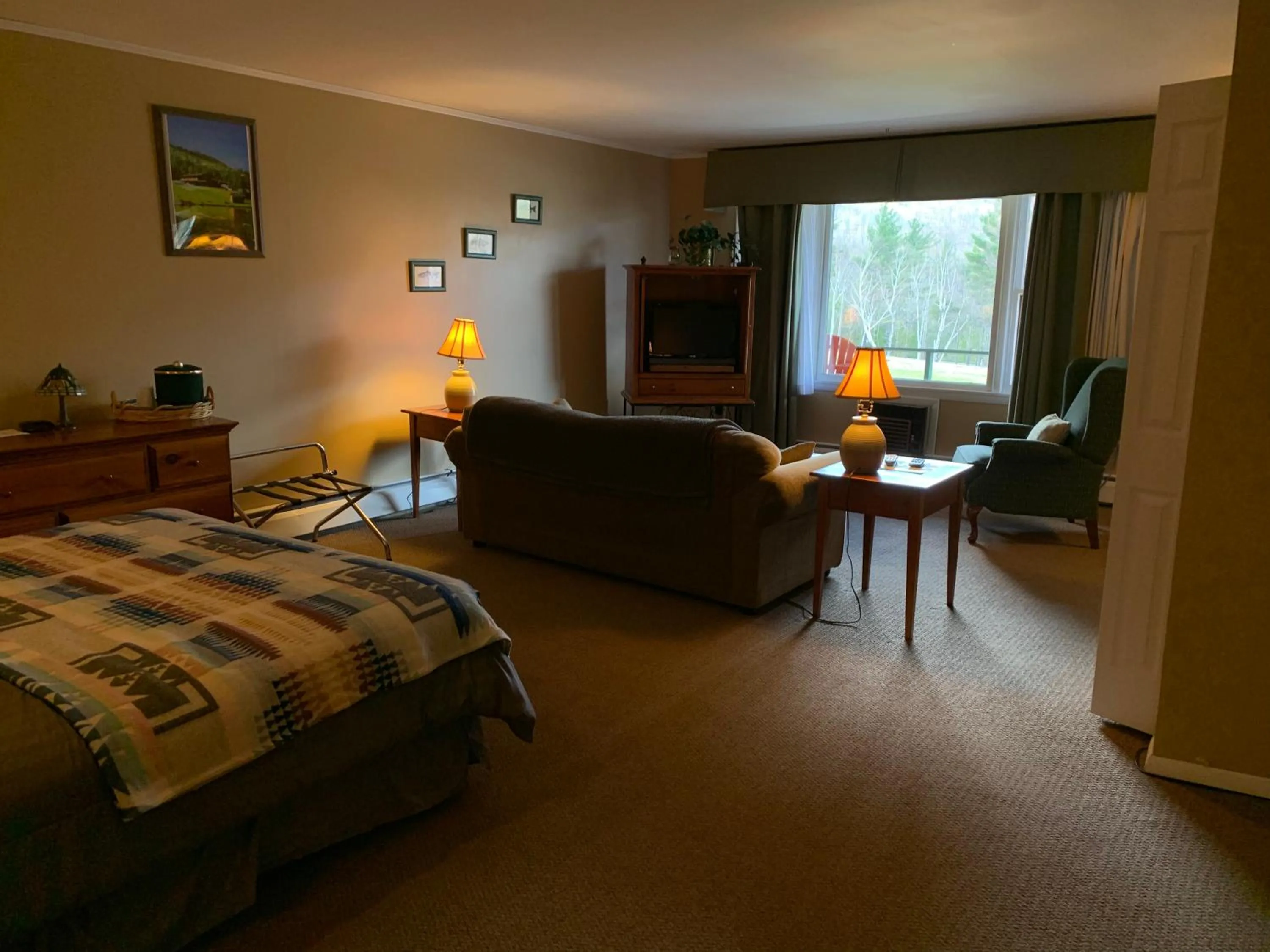 Living room in Ledge Rock at Whiteface