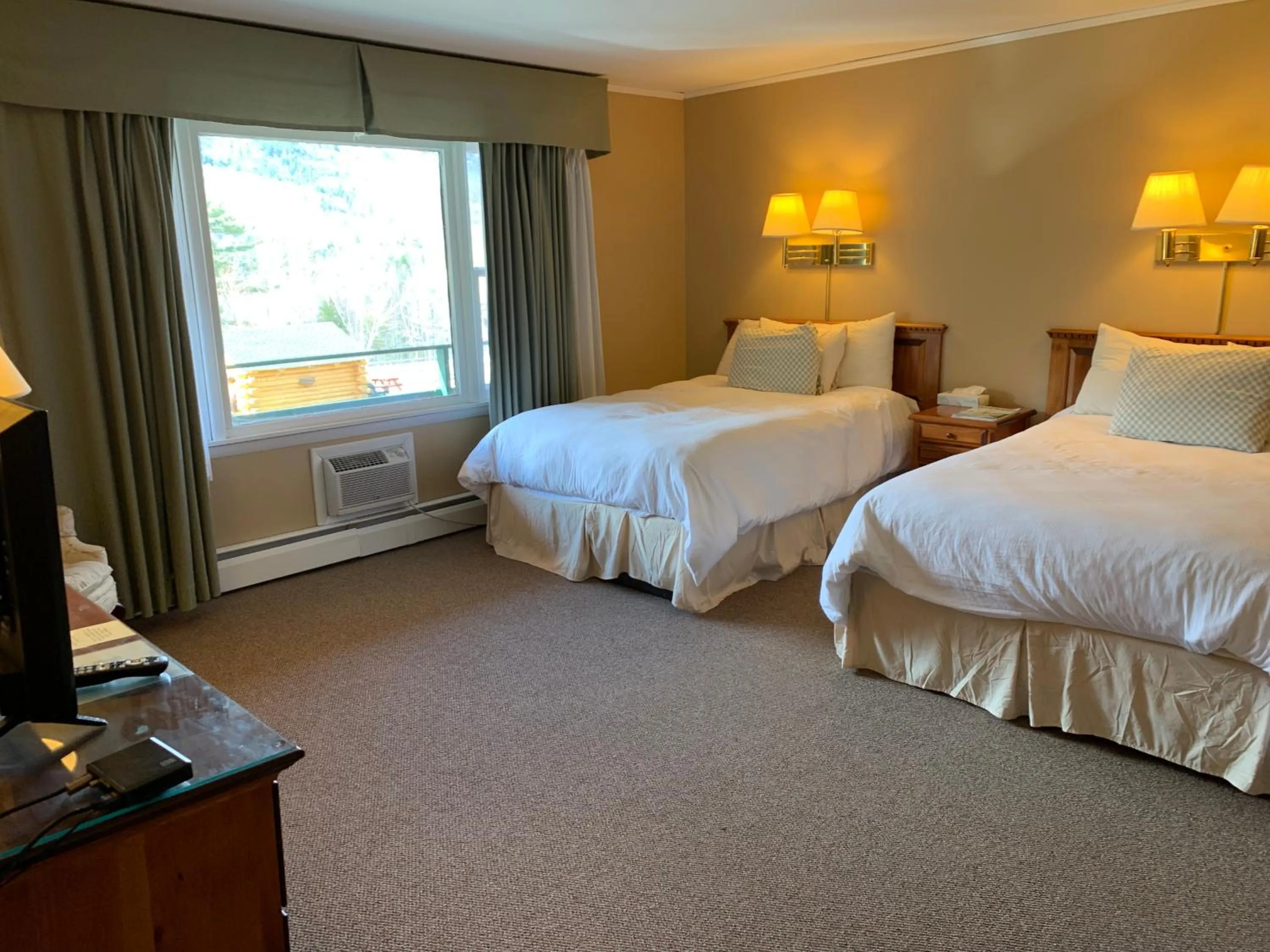 Bedroom in Ledge Rock at Whiteface