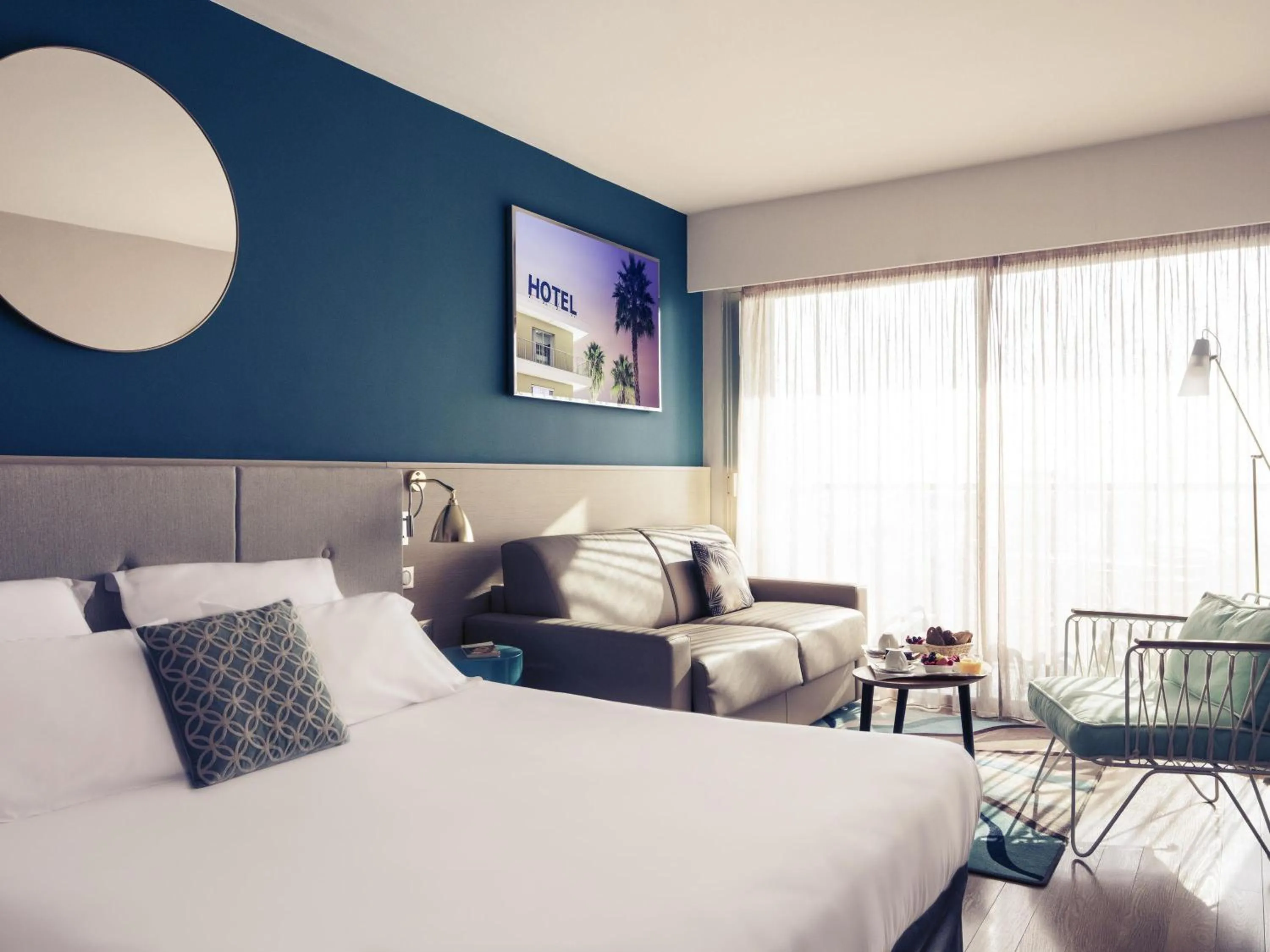 Bedroom, Bed in Mercure Villeneuve Loubet Plage