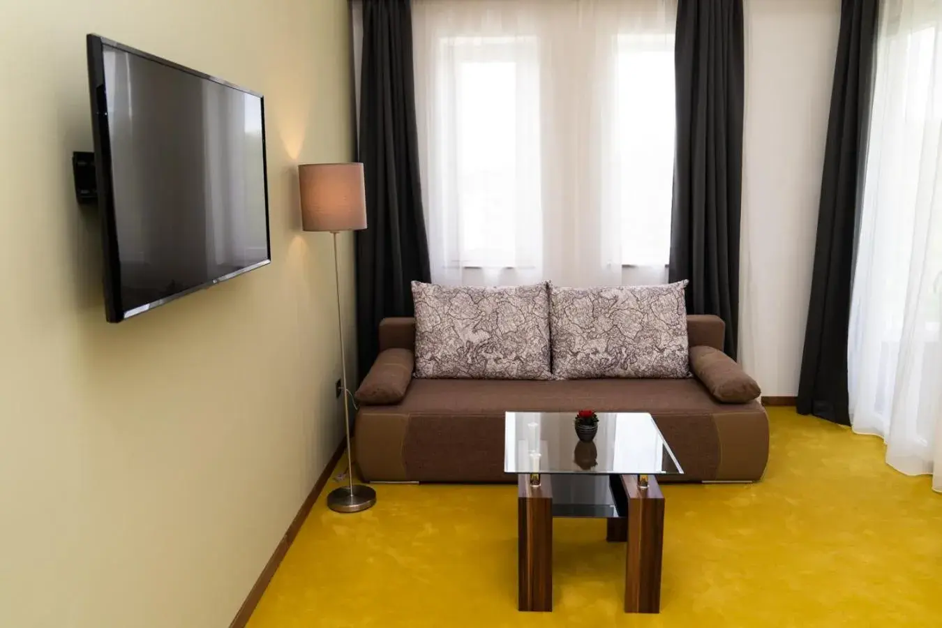 Junior Suite with Balcony in Hotel Kristály Konferencia & Wellness Junior Suite with Balcony in Hotel Kristály Konferencia & Wellness