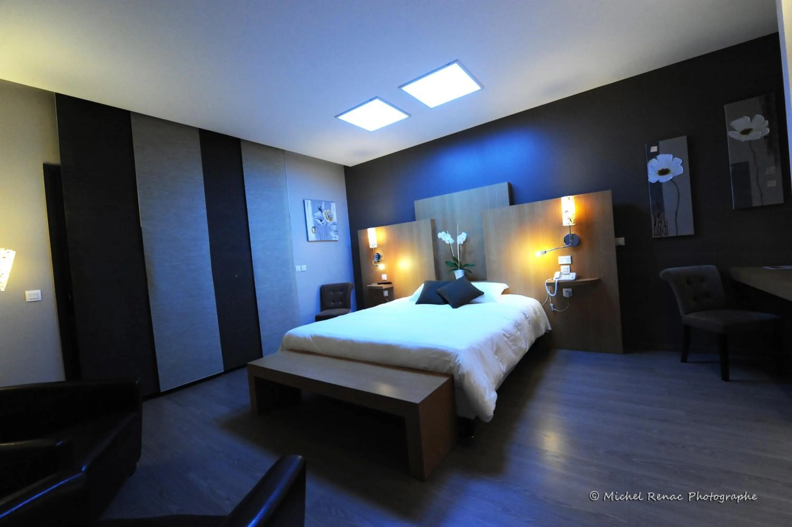 Photo of the whole room, Bed in Hotel le Broceliande - Sure Hotel Collection by Best Western
