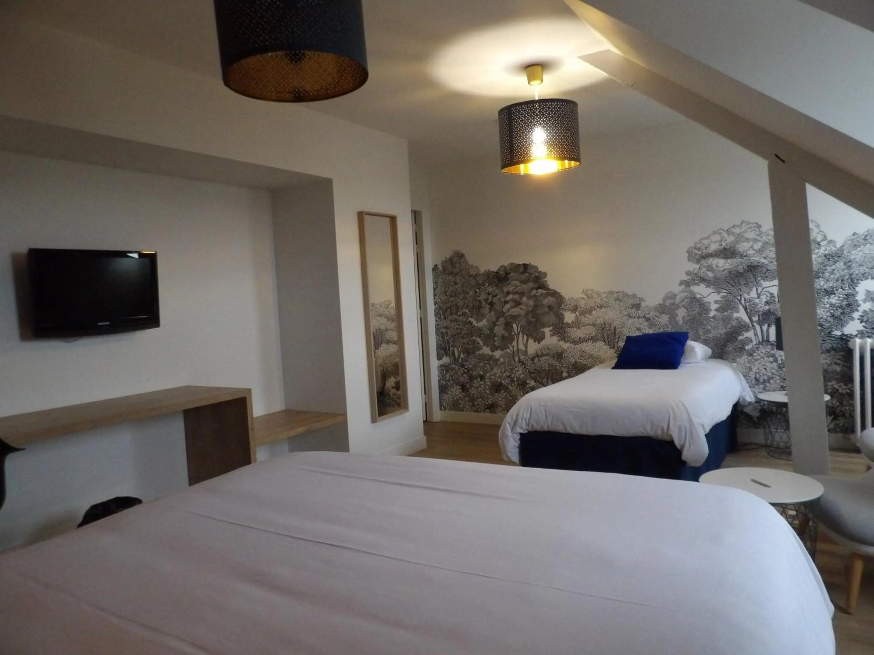Bed in Hotel le Broceliande - Sure Hotel Collection by Best Western