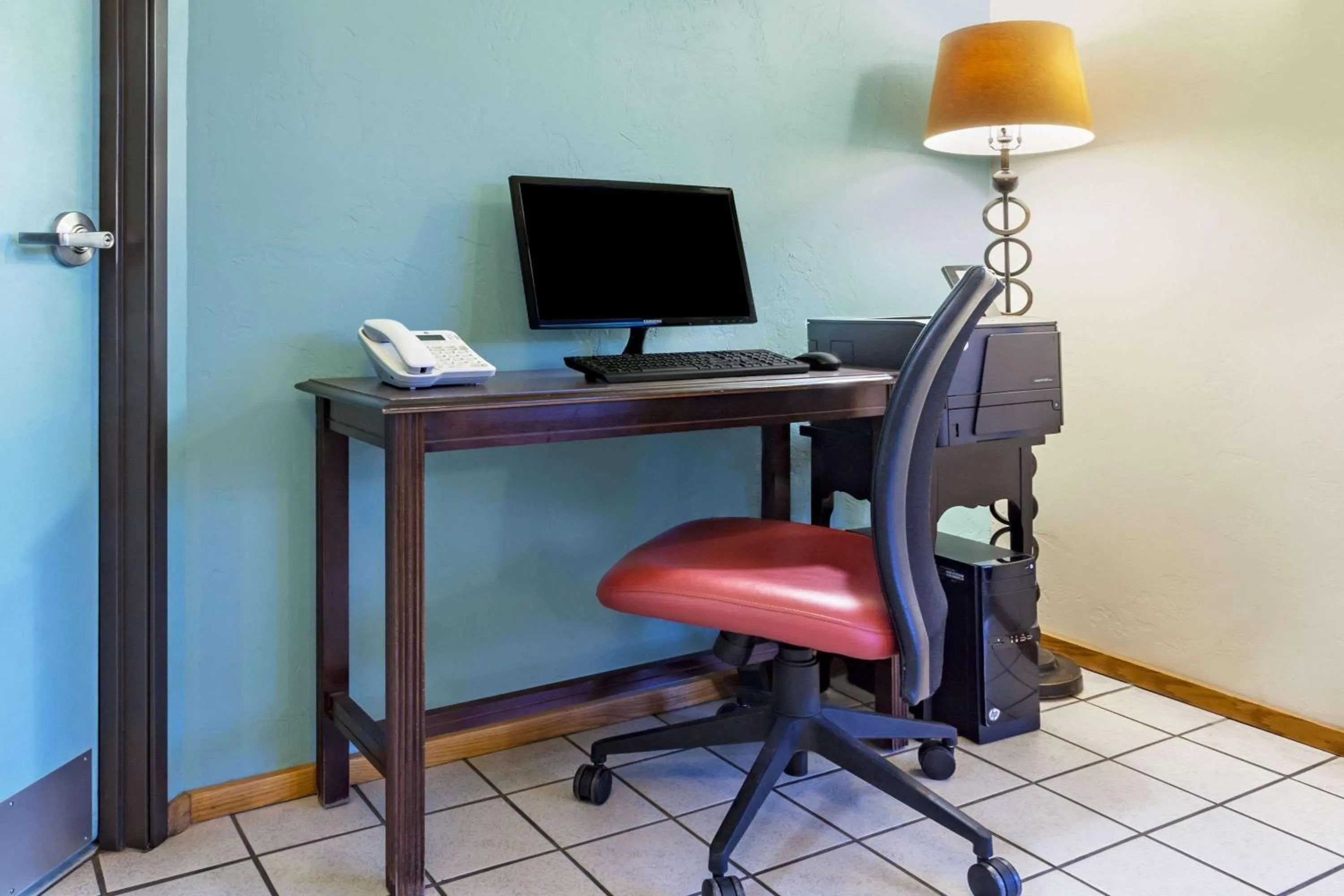 On site in Super 8 by Wyndham Union Gap Yakima Area