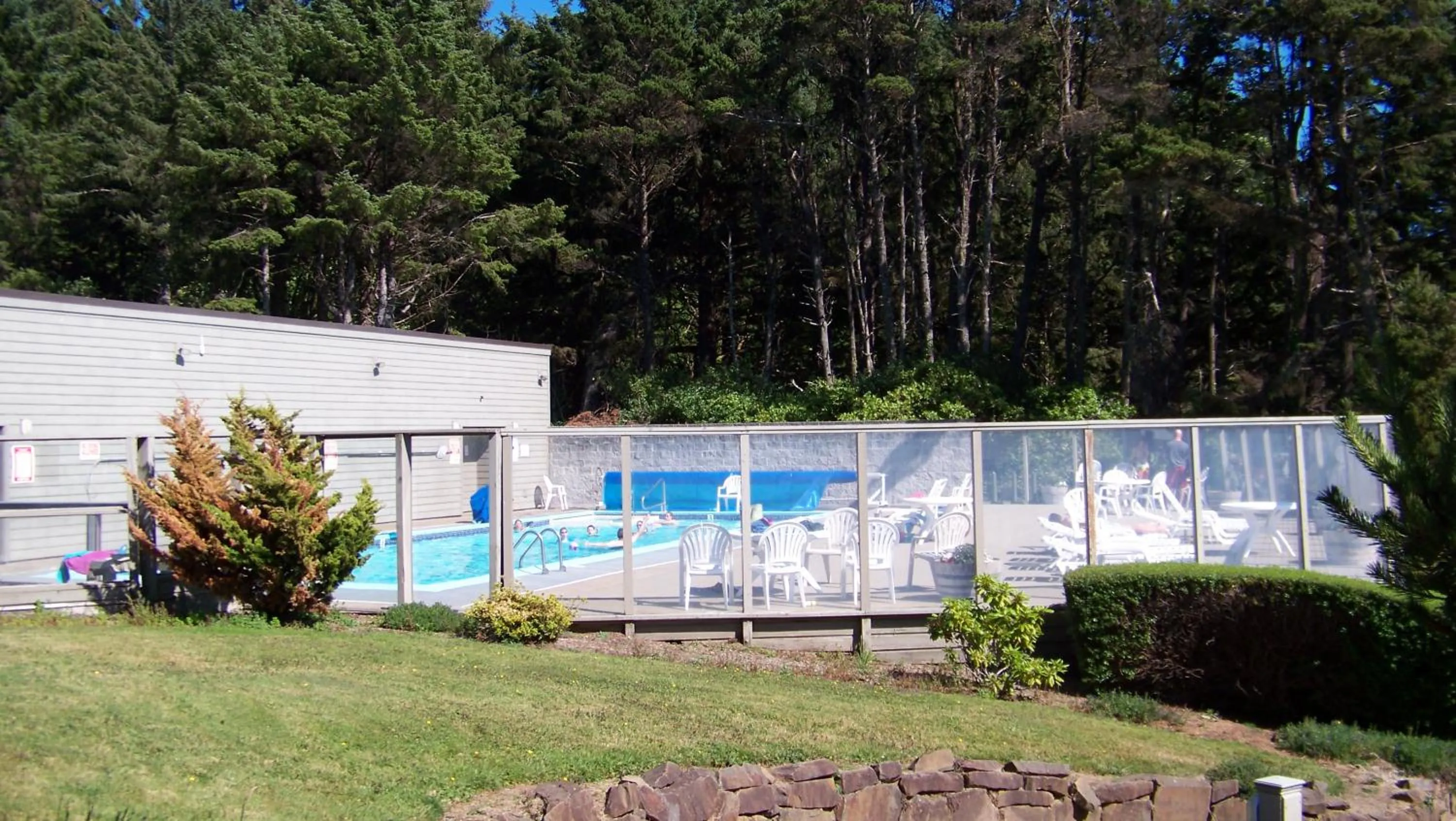 Pool view in Inn at Otter Crest