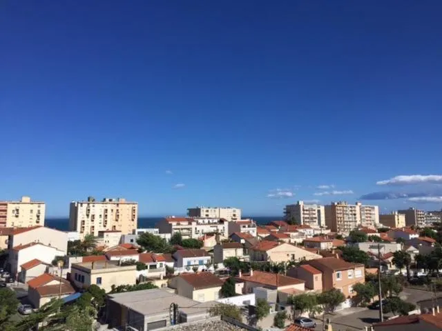 City view in Le Galion Hotel et Restaurant Canet Plage - Logis