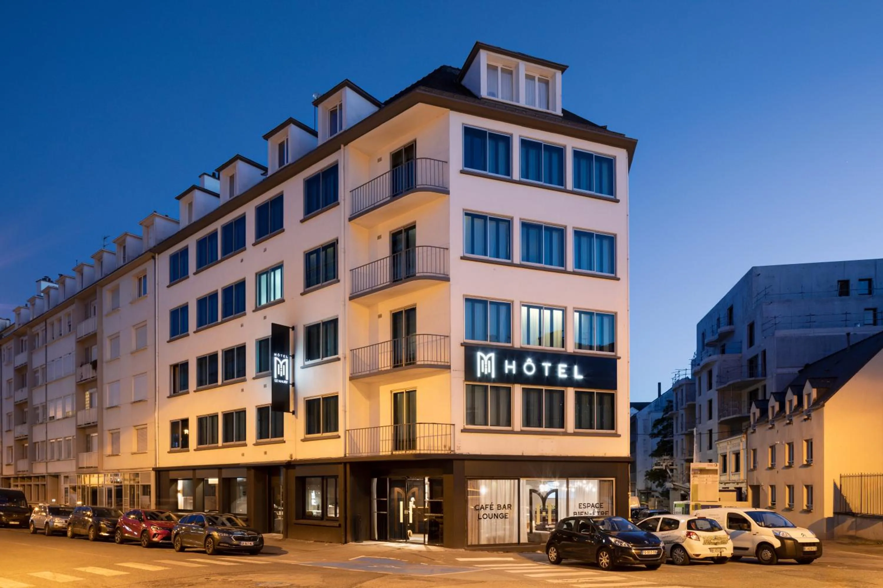 Property building in Hôtel & Spa Le Maury, Vannes, The Originals Boutique