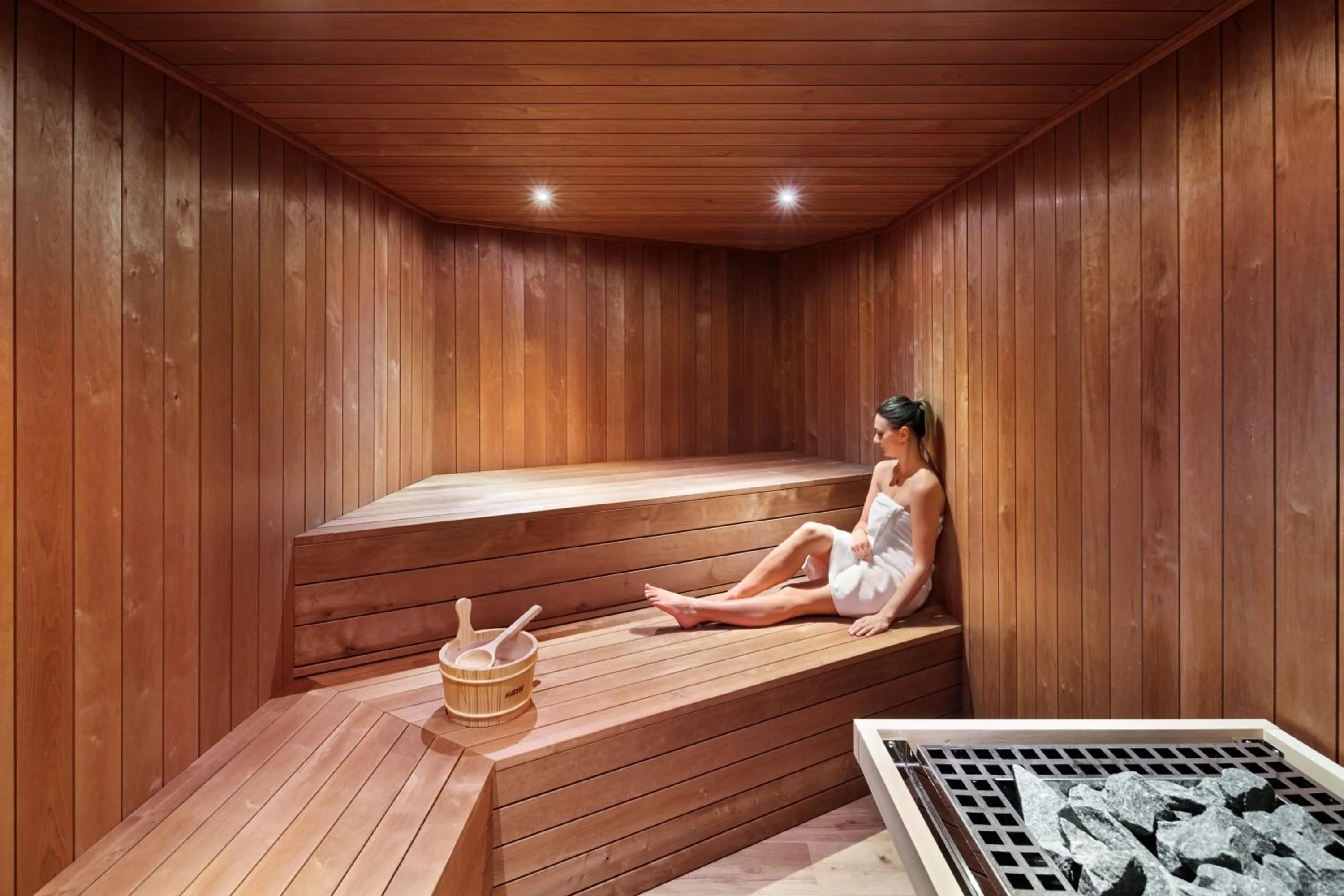 Sauna in Hôtel & Spa Le Maury, Vannes, The Originals Boutique