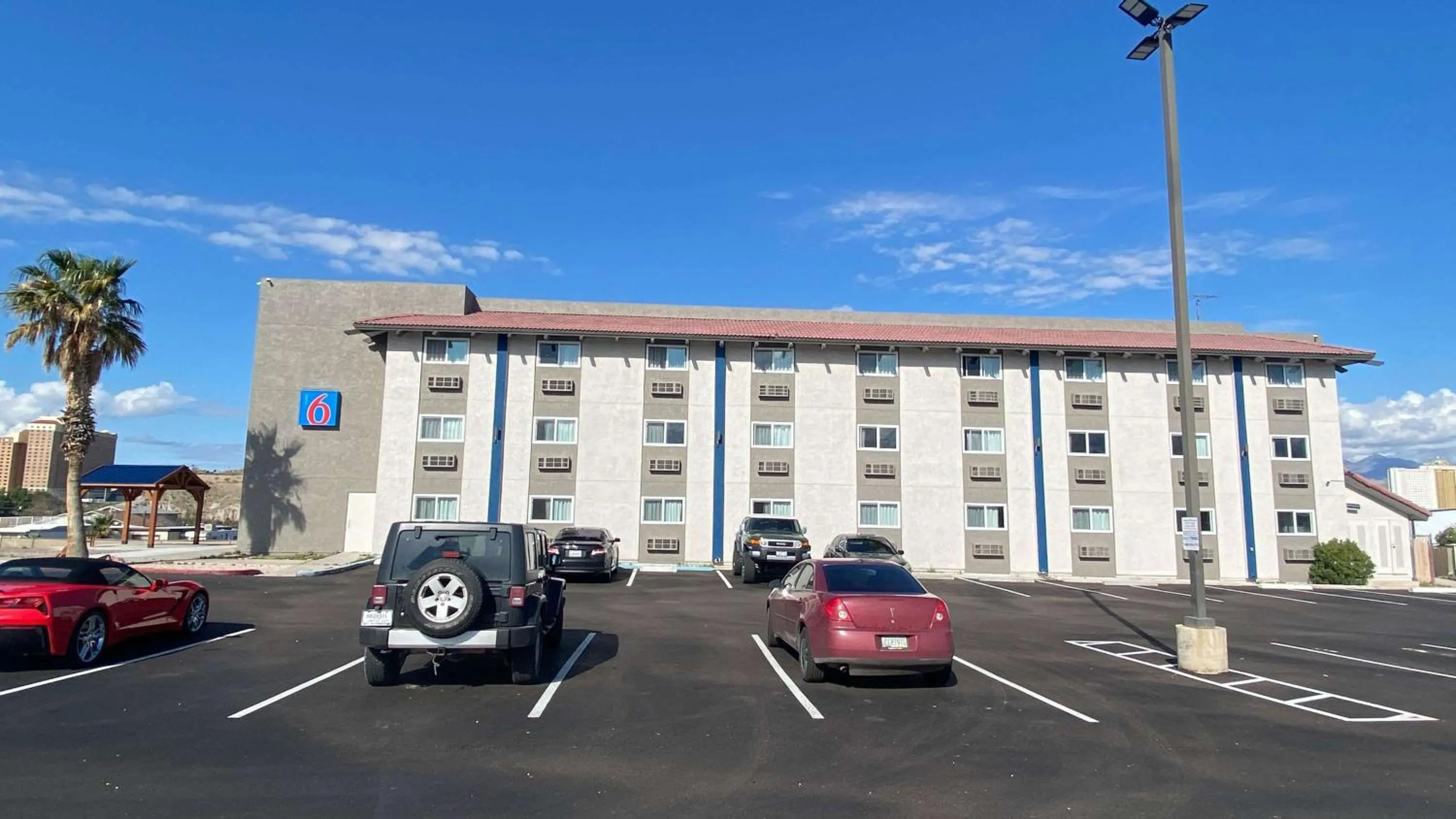 Property building in Motel 6 Bullhead City, Az - Laughlin