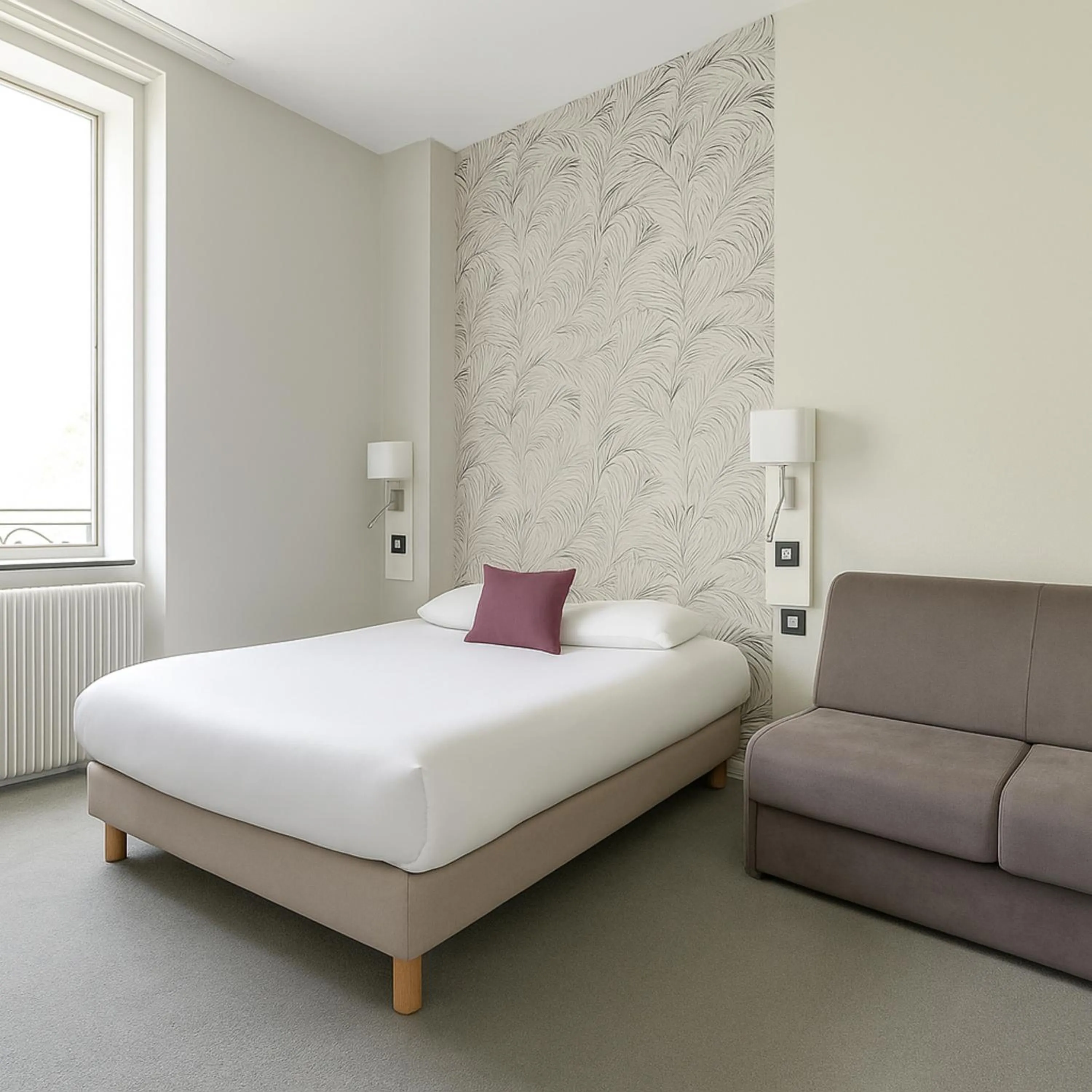 Bedroom, Bed in Hôtel Albert Elisabeth Gare SNCF