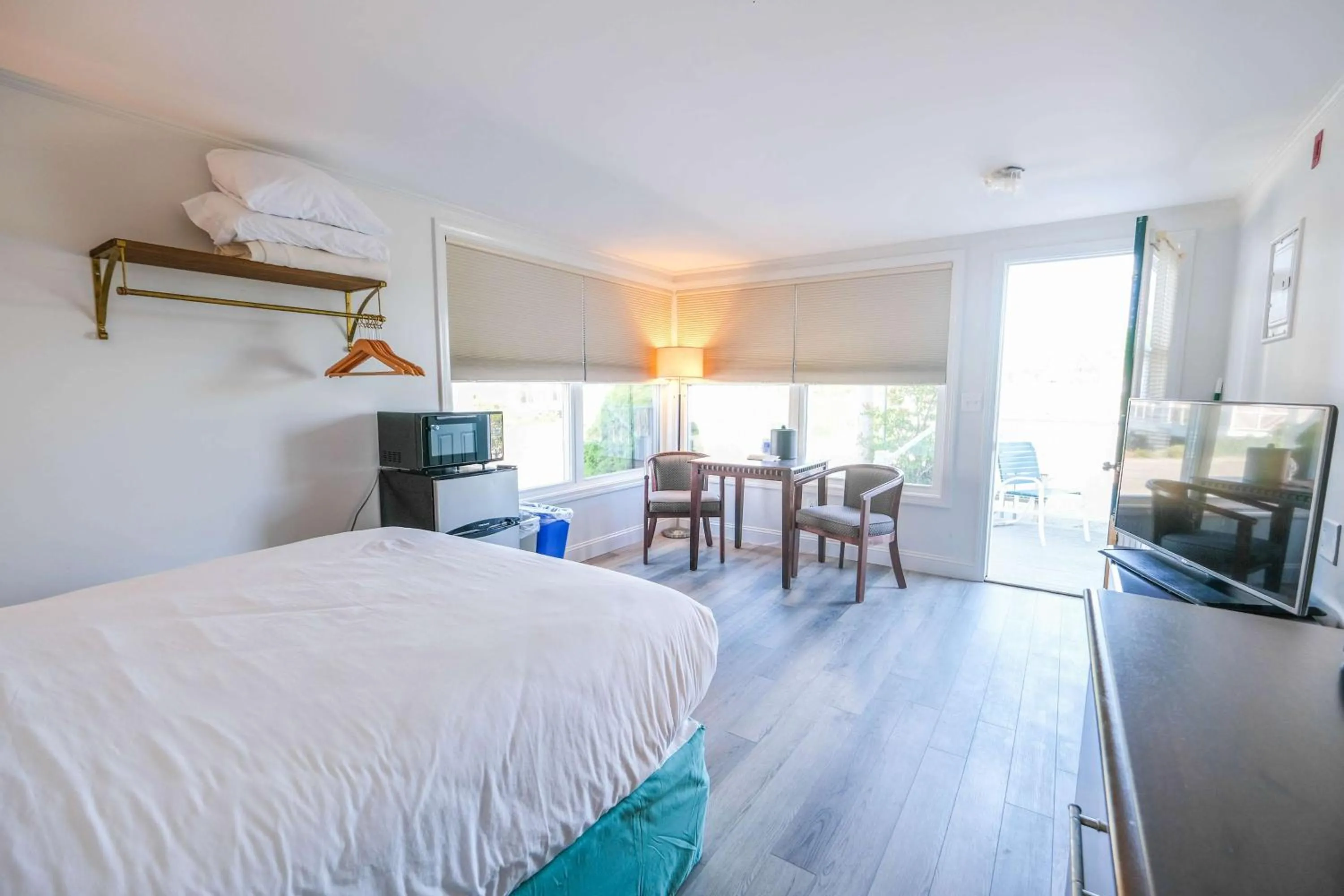 Bedroom, Bed in Norseman Resort on the Beach