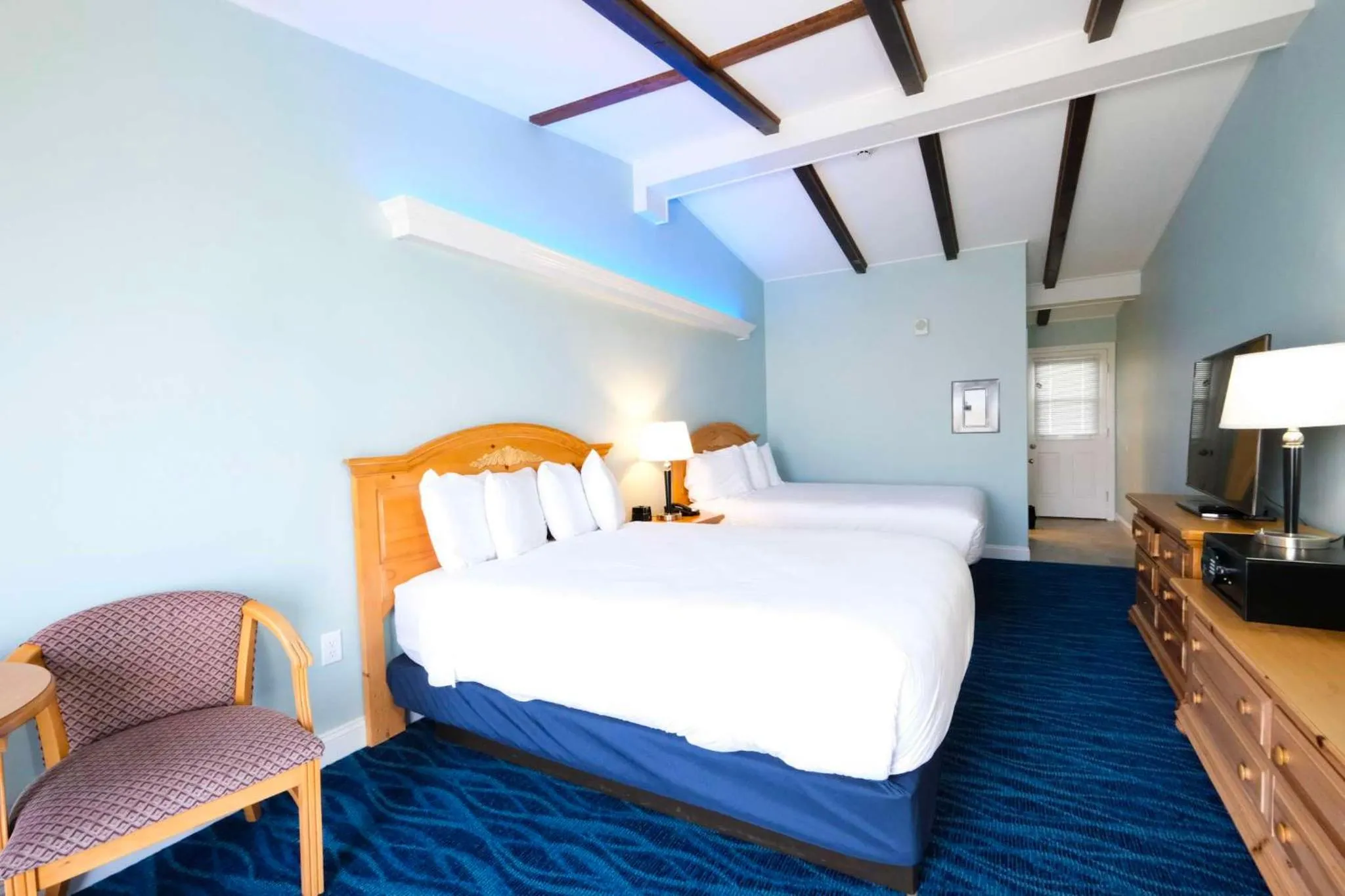 Bedroom, Bed in Norseman Resort on the Beach