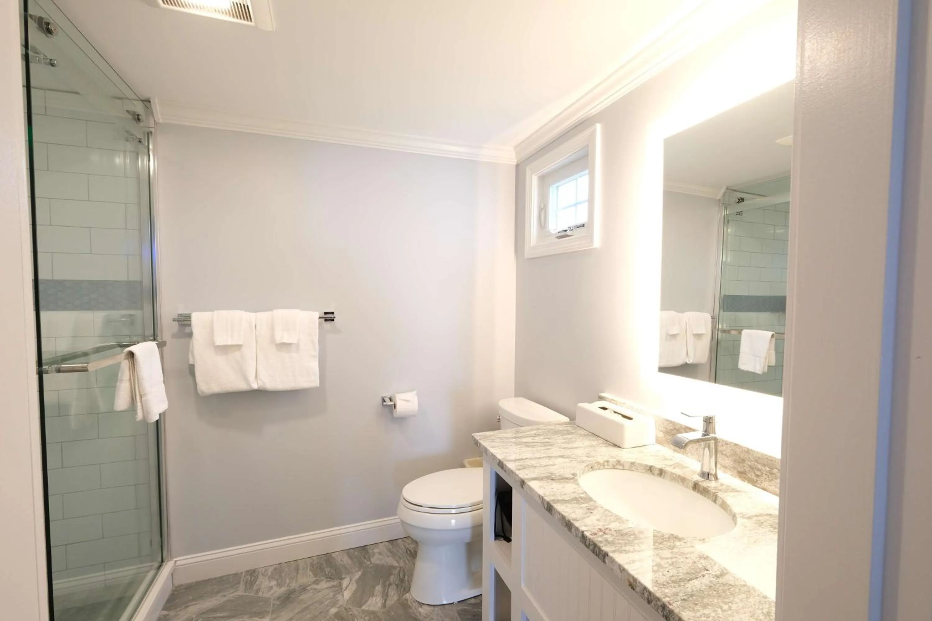 Bathroom in Norseman Resort on the Beach