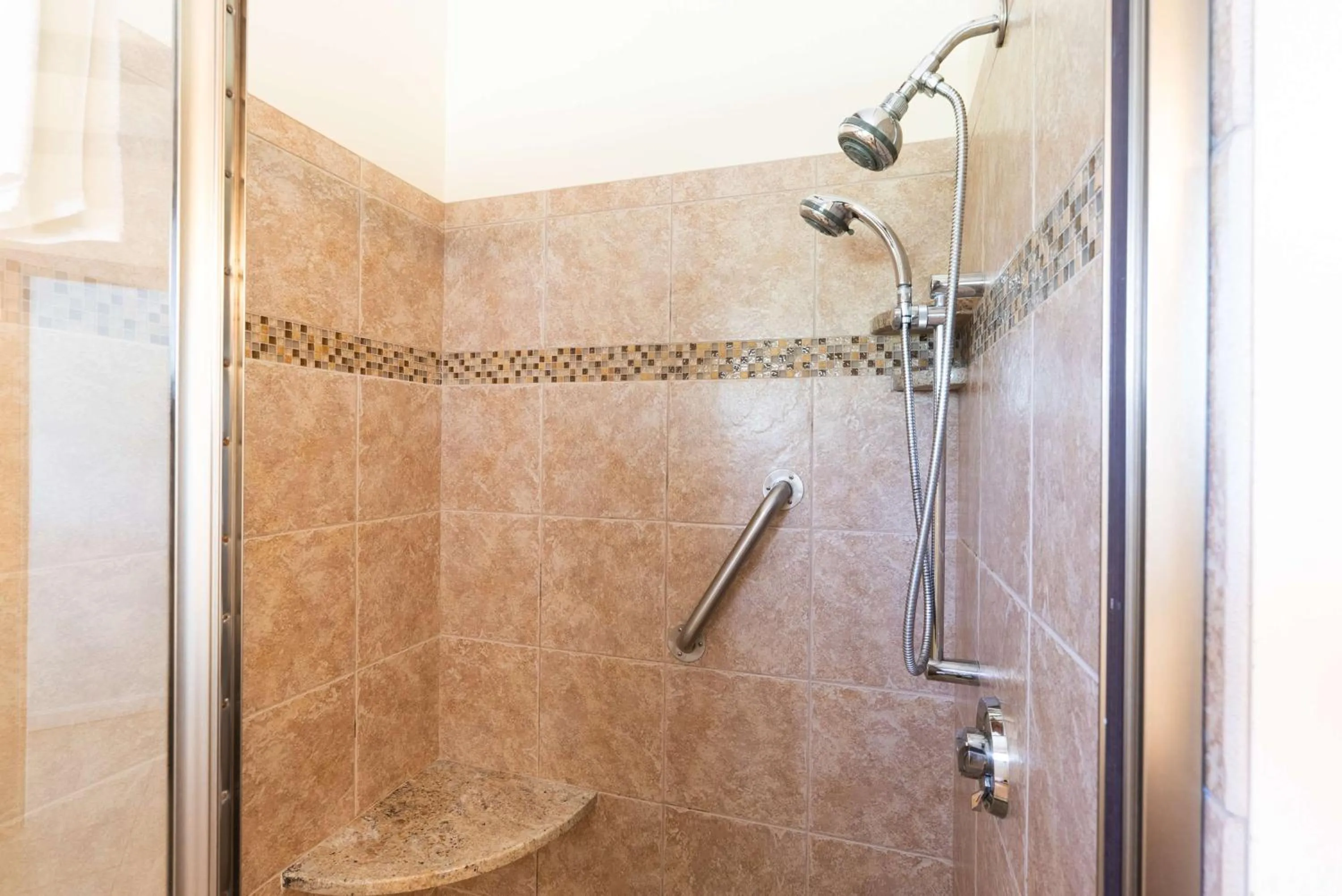 Bathroom in Norseman Resort on the Beach