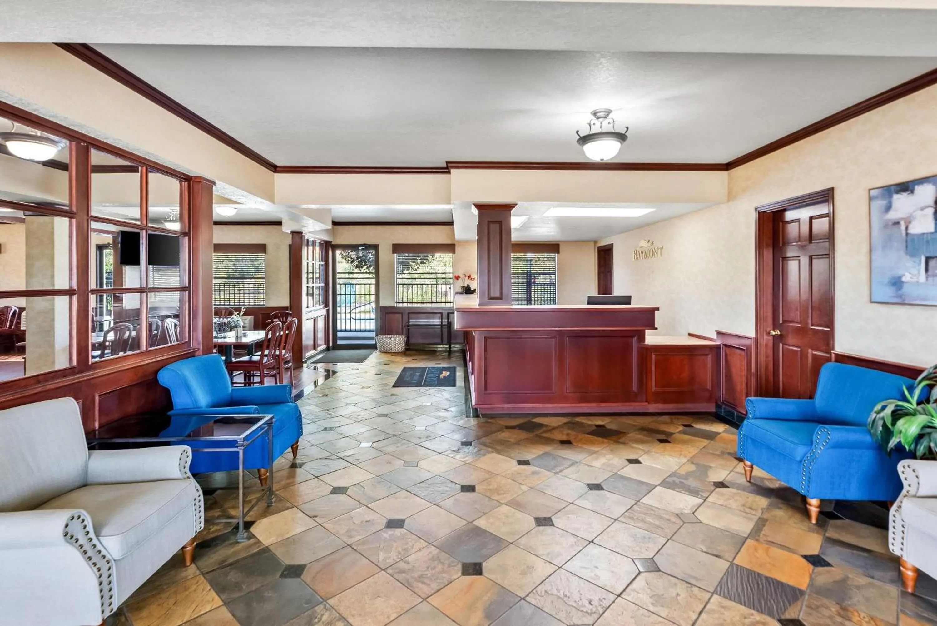 Lobby or reception in Baymont by Wyndham Yakima Riverfront