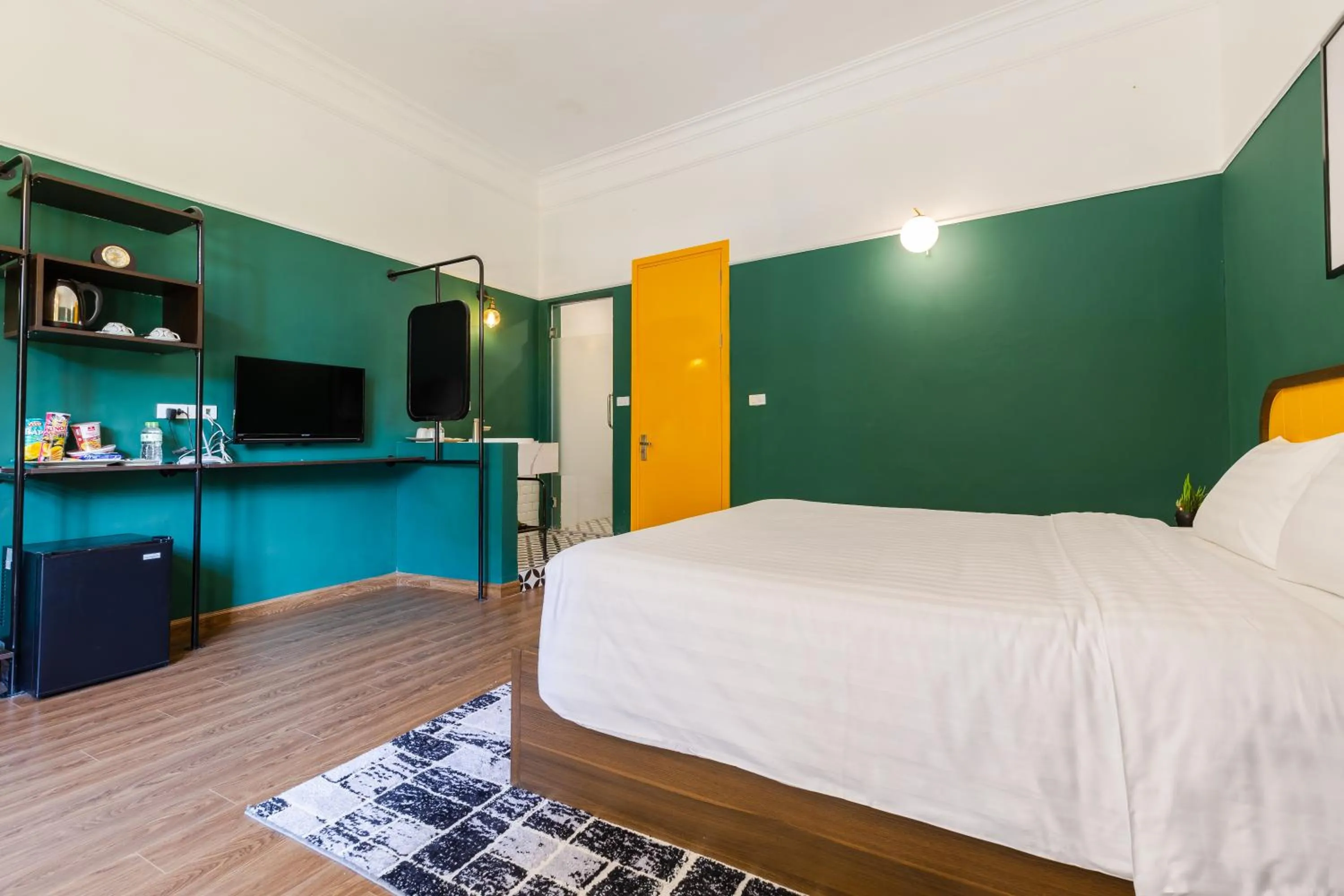 Bed in The Poppy Villa & Hotel