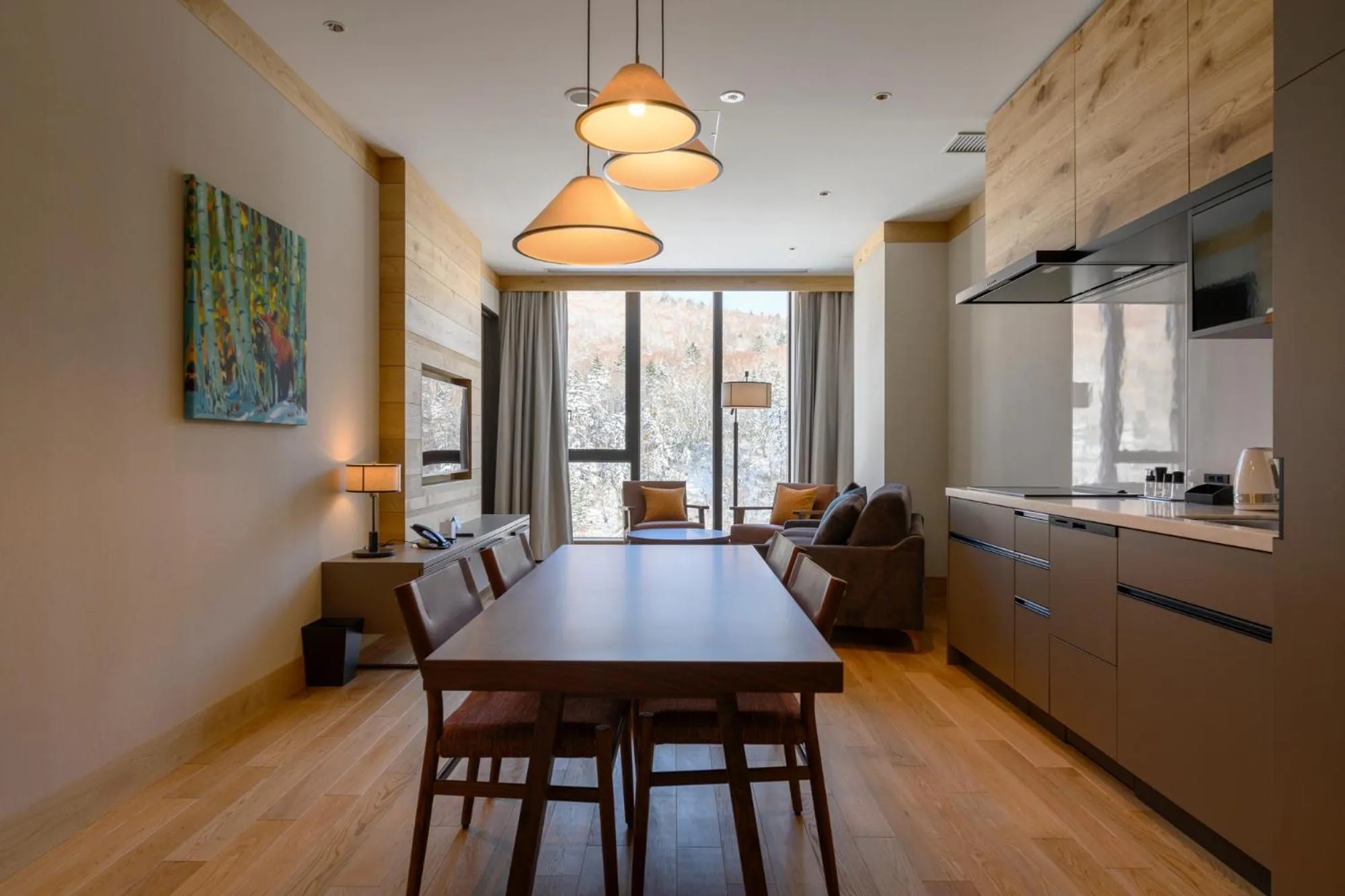 Dining area in Yu Kiroro, Ski-in Ski-out Luxury Residences