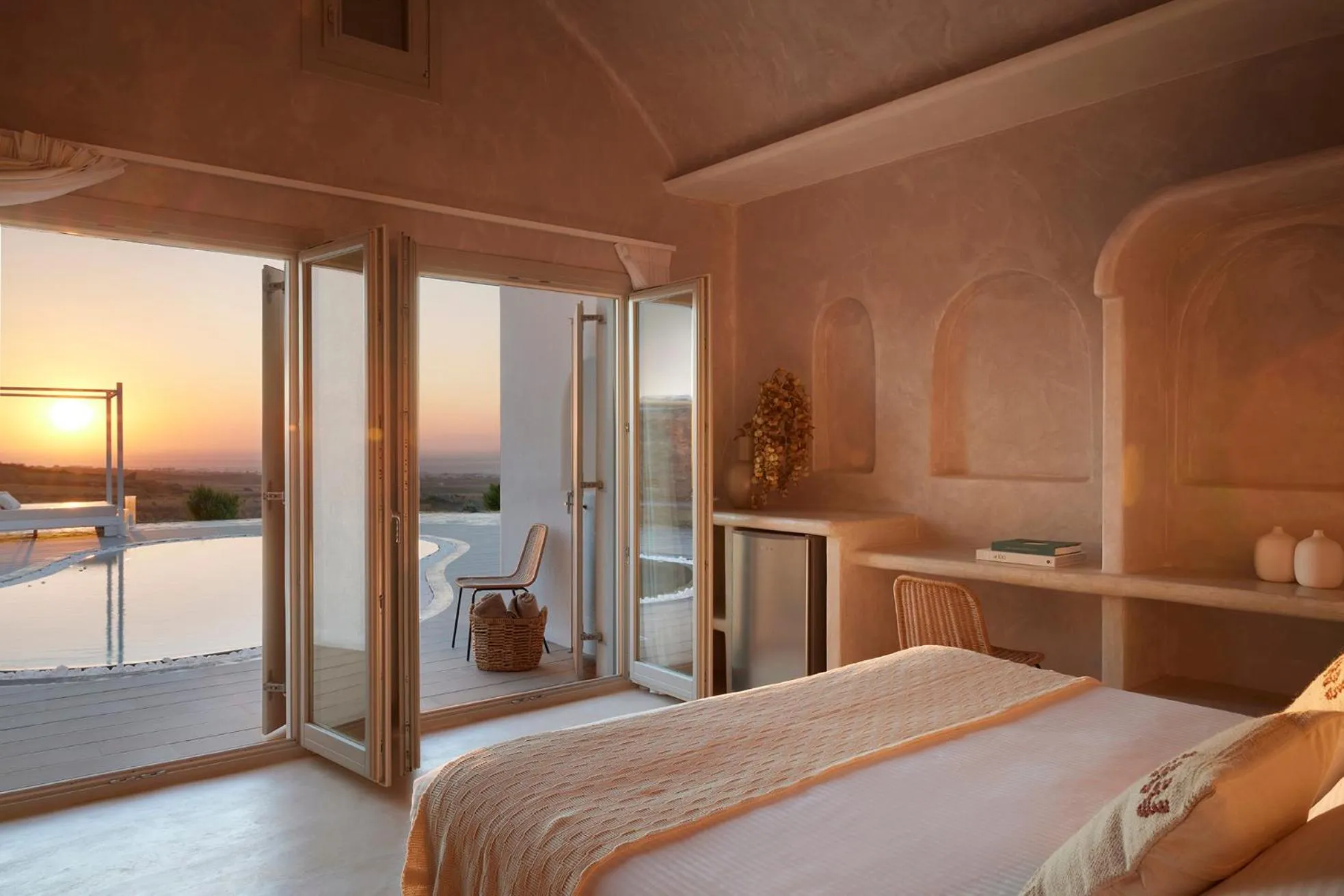 Bed in Danae Suites Santorini